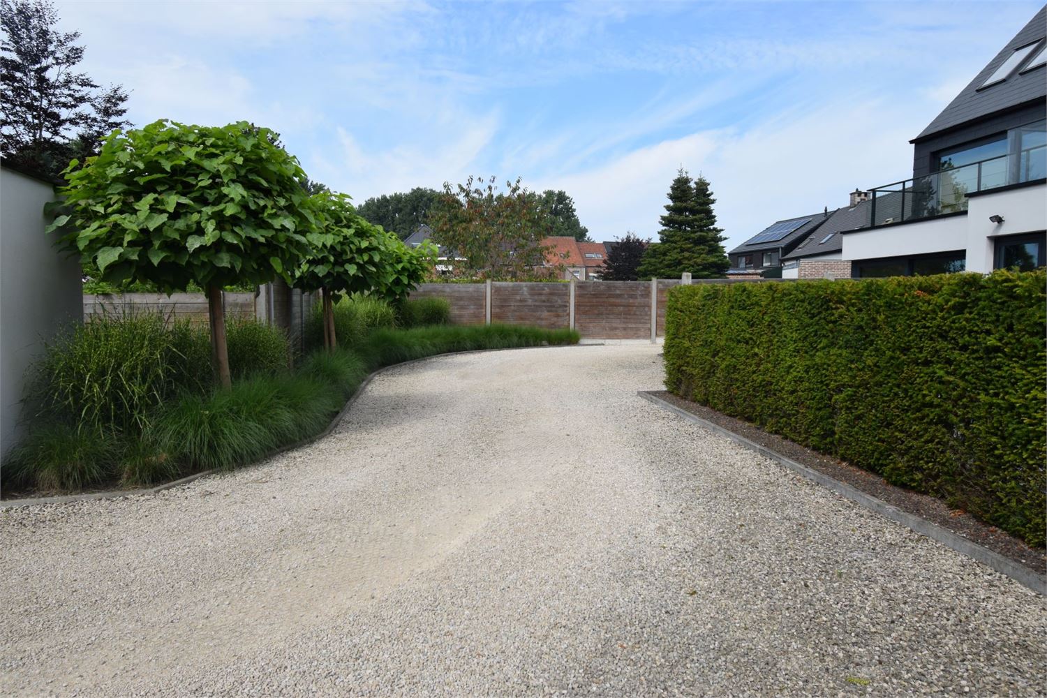 Gelijkvloers app. met ruim terras (26,95m²) en 2 parkingplaatsen foto 12