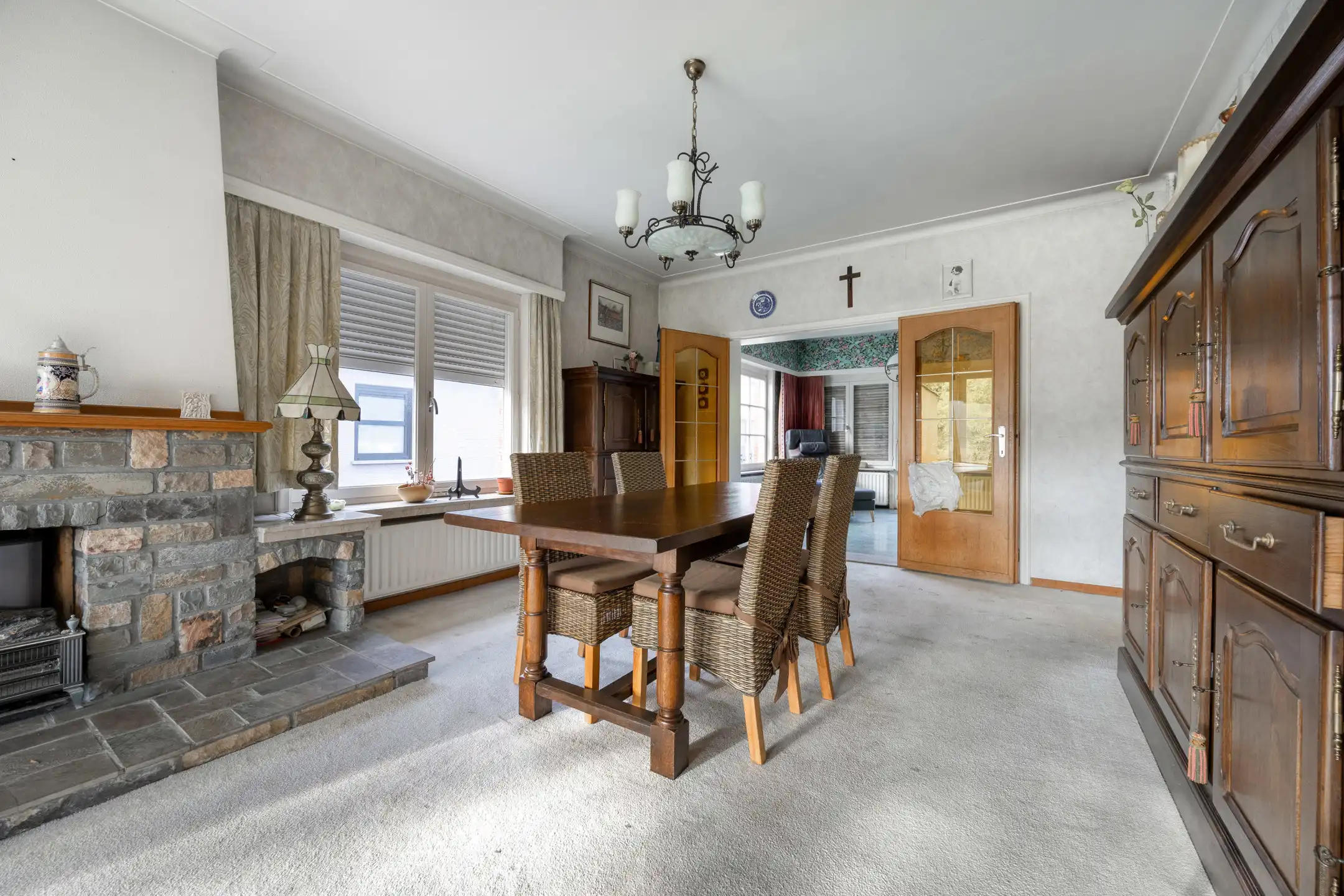 Halfopen woning met renovatiepotentieel te 's-Gravenwezel foto 8