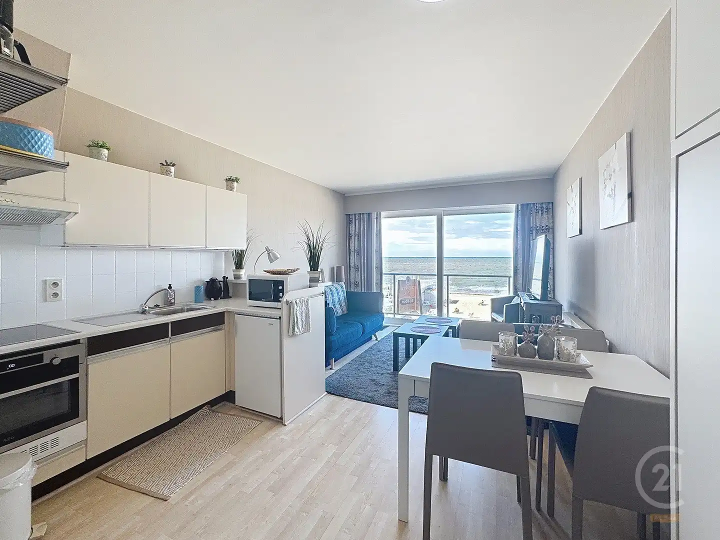 Studio op de zeedijk in Westende foto 6