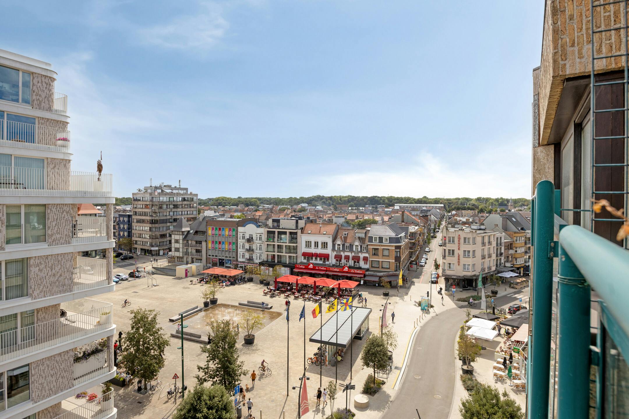 Appartement (80m²) met 2 slaapkamers in centrum De Panne foto 5