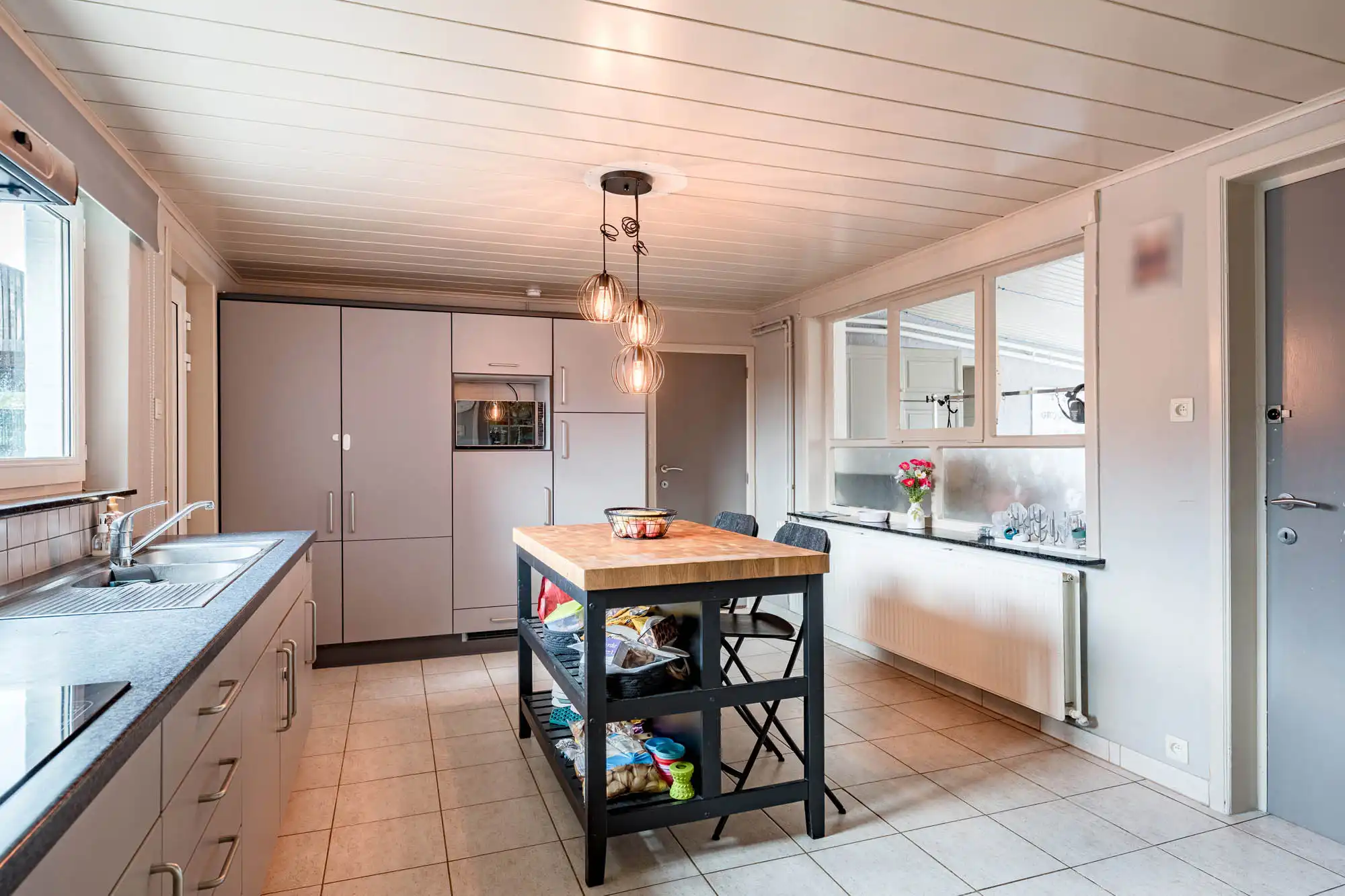 Huis met energieklasse E, 2 badkamers, garage, tuin en 185m² woonoppervlakte foto 6