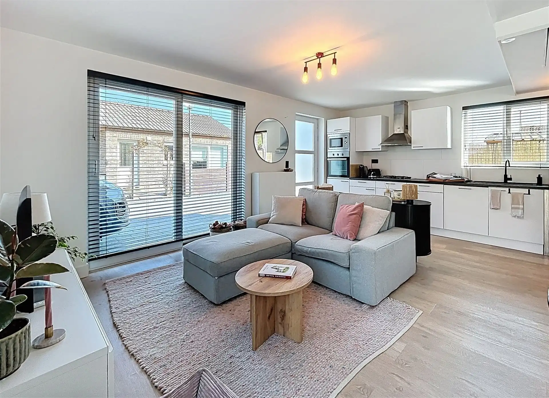 Recente open bebouwing met 2 slaapkamers op toplocatie! foto 3