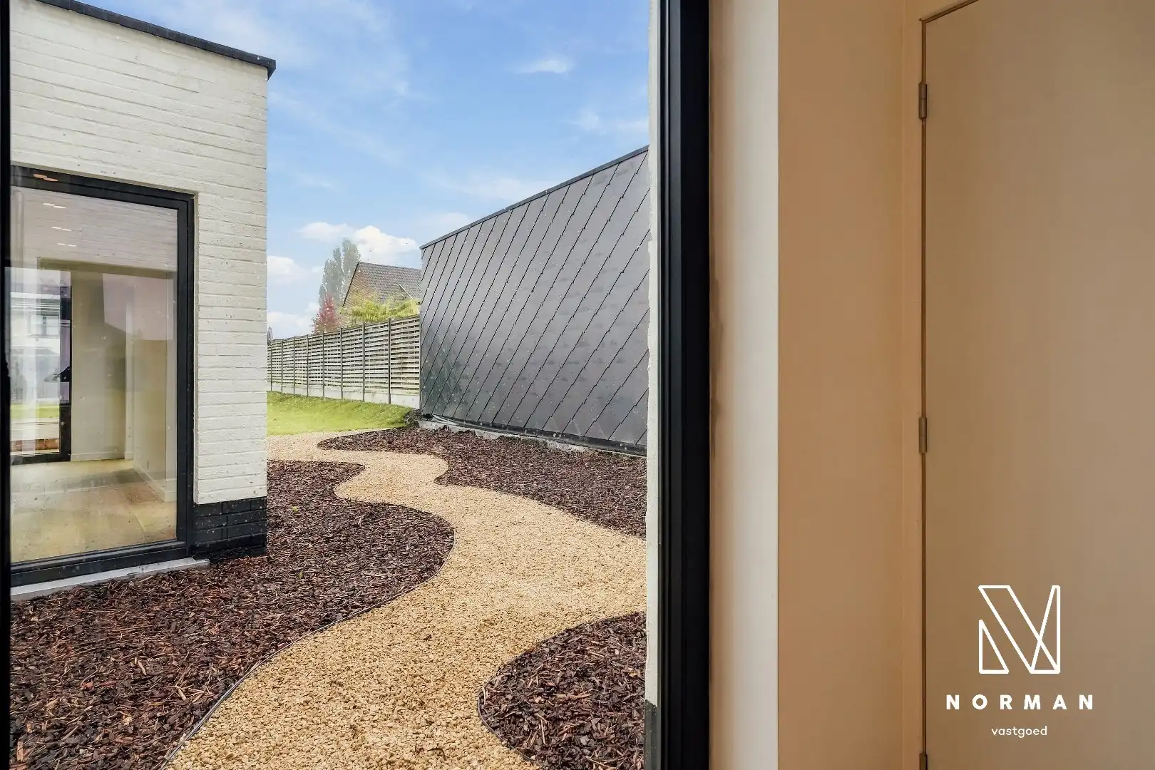Grote woning met grote garage, 3 kamers en vele troeven! foto 23