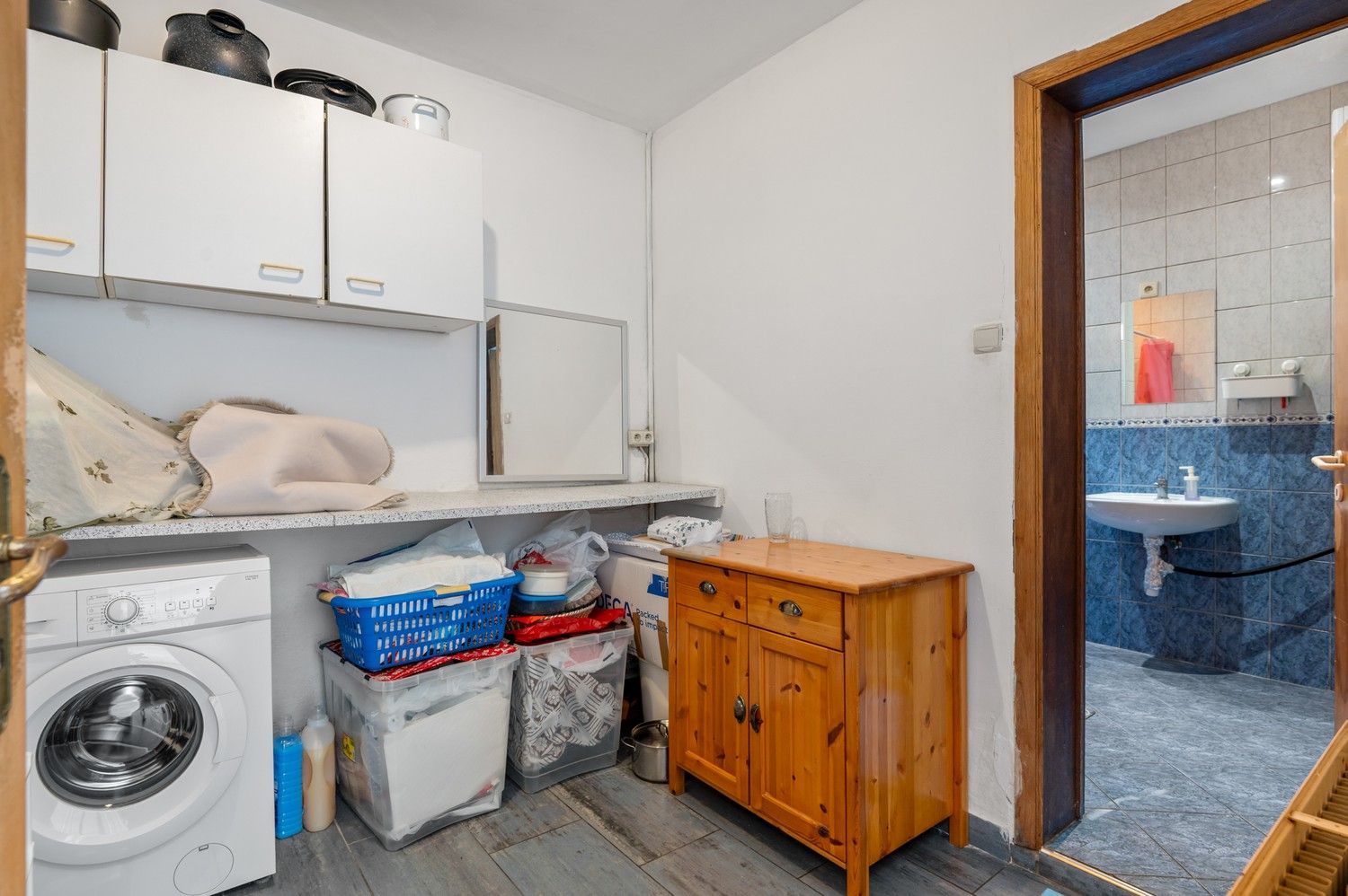 Ruime woning met 8 slaapkamers te Antwerpen! foto 13