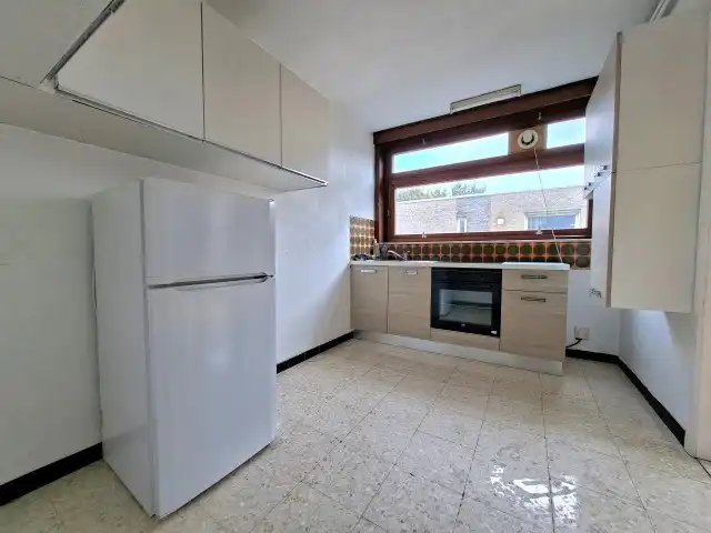 Ruim en Zonnig appartement nabij het station Brugge foto 3