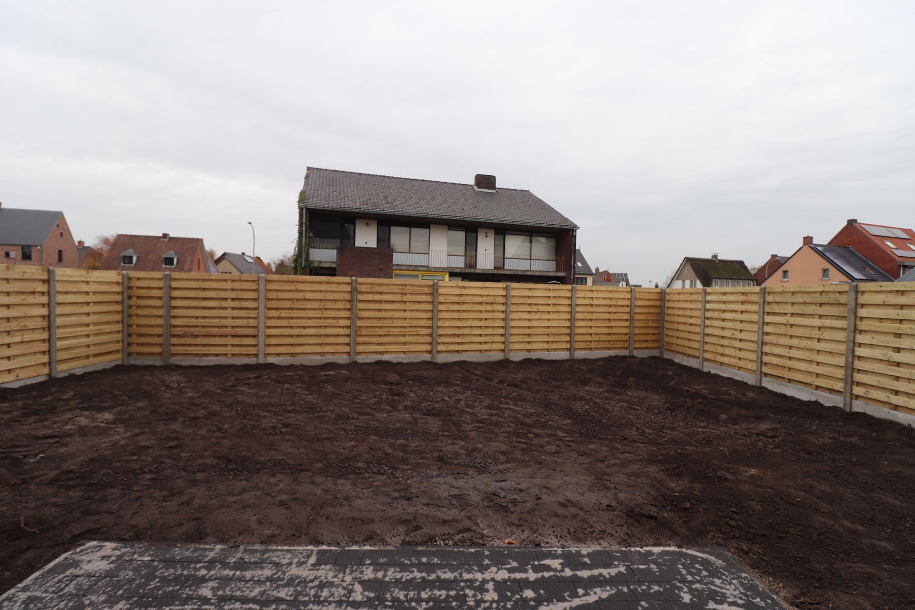 Ruime gezinswoning (ca 245 m²) met 3 slaapkamers op perceel van ca. 330 m². foto 17