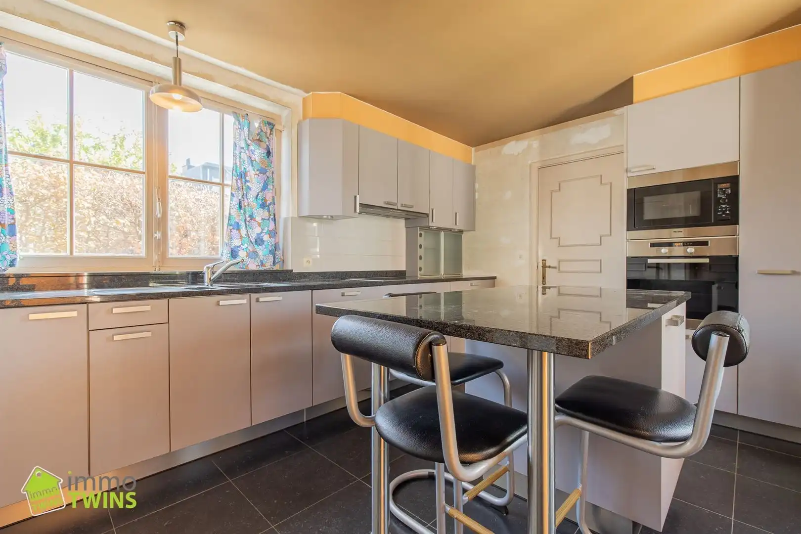 Prachtige open bebouwing met garage te Kruibeke.  foto 11