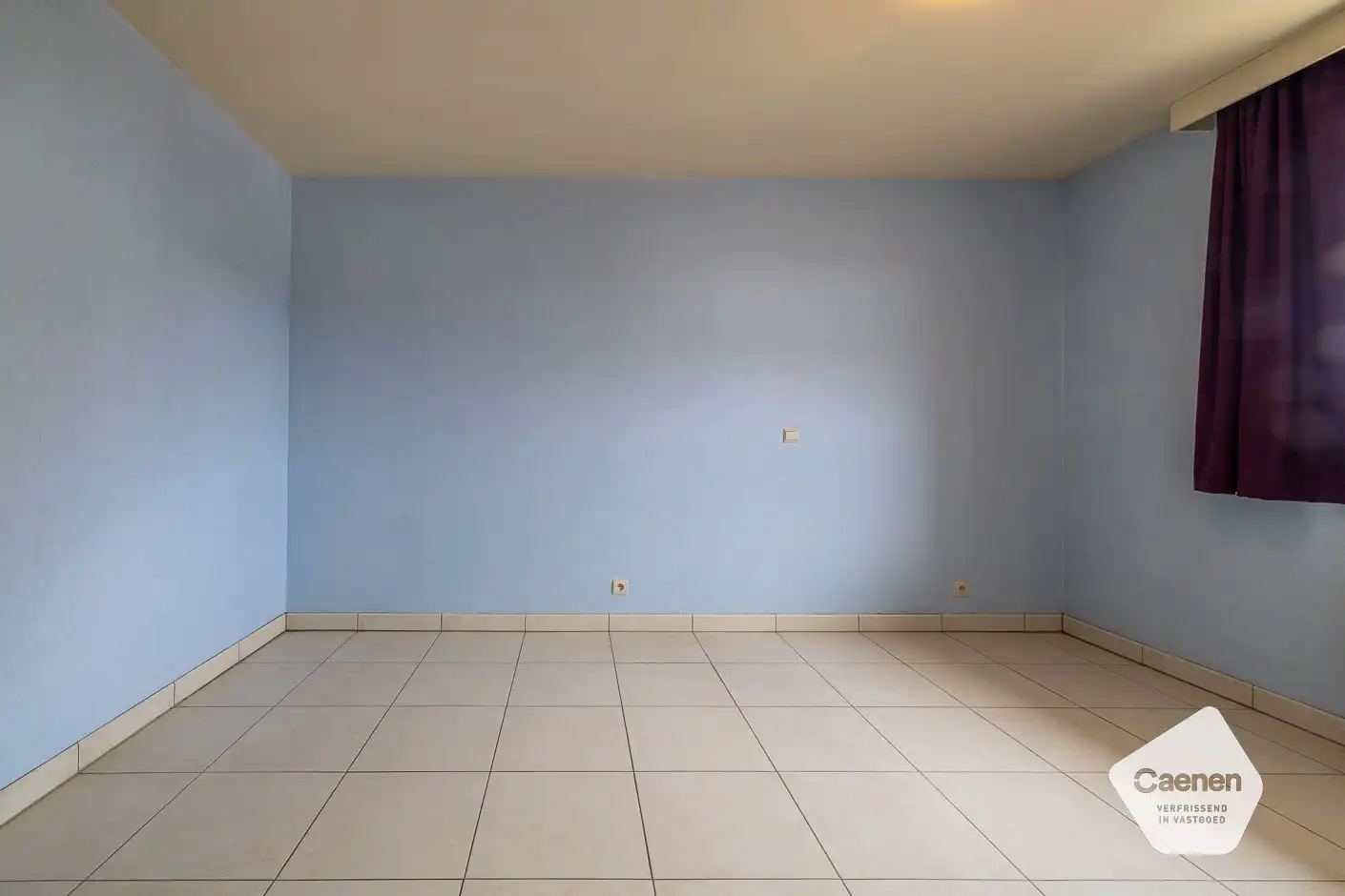 Ruim woonappartement in goede staat foto 5