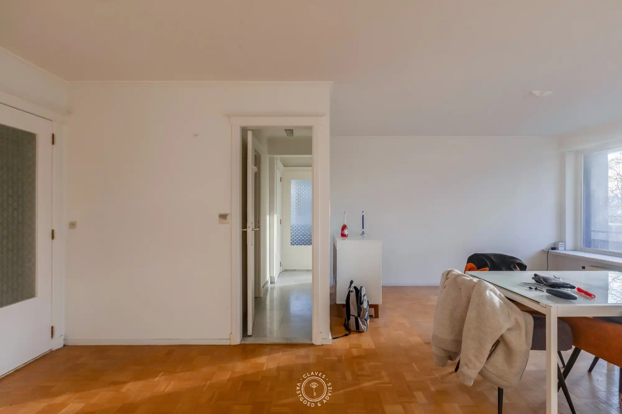 Ruim en lichtrijk hoekappartement met 2 slaapkamers foto 6