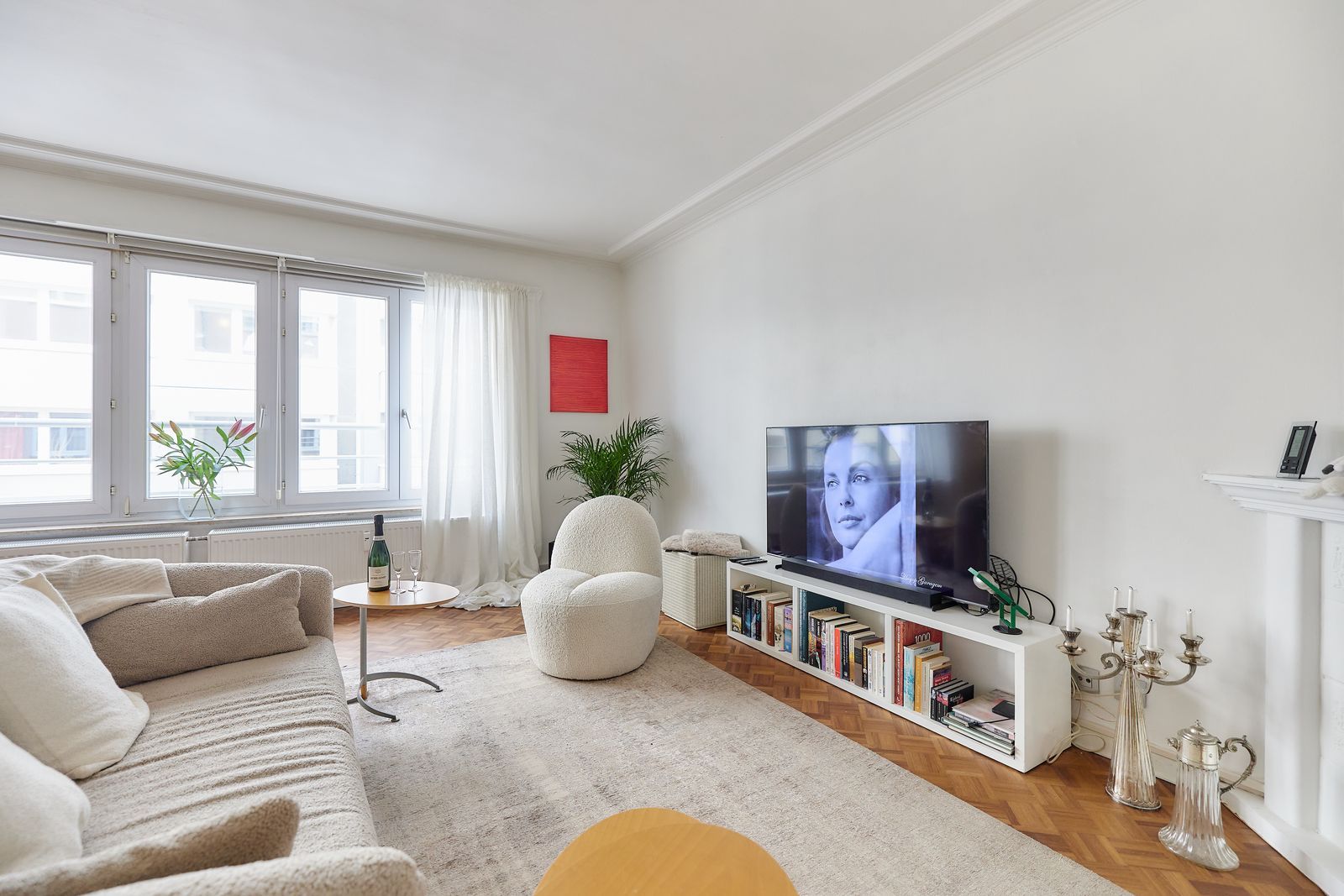 Schitterend ruim appartement (112m2) met 2 slaapkamers en lateraal zeezicht foto 4