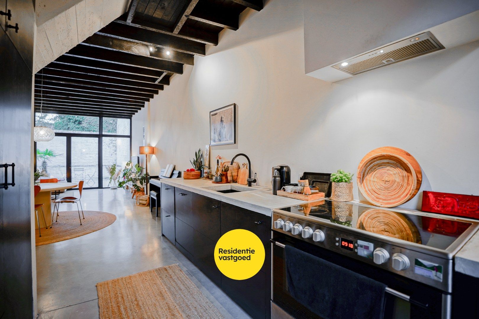 Unieke stadswoning in het hart van Brugge! foto 3