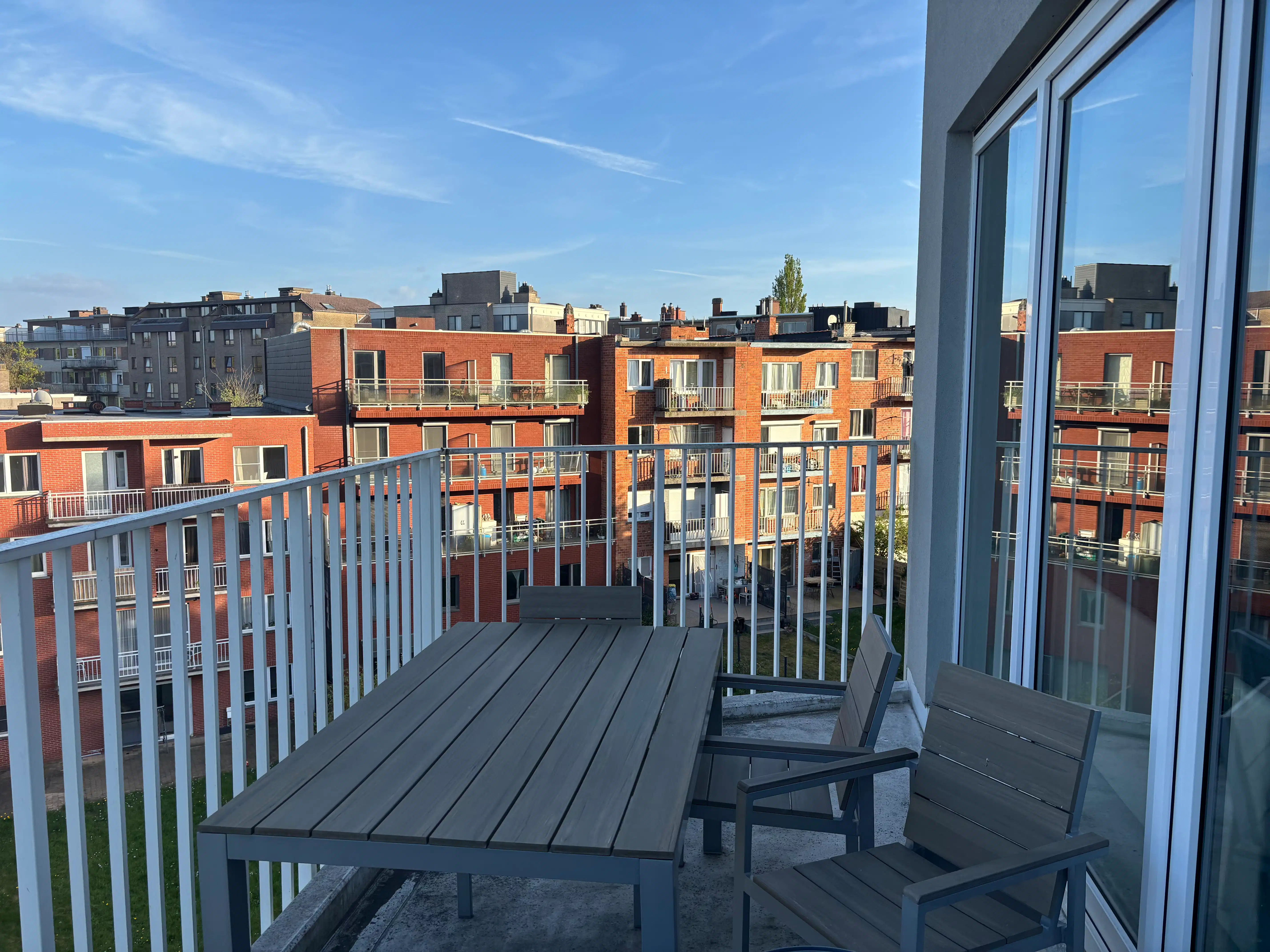 Te Huur: Modern Nieuwbouwappartement in het Hart van Zellik foto 12