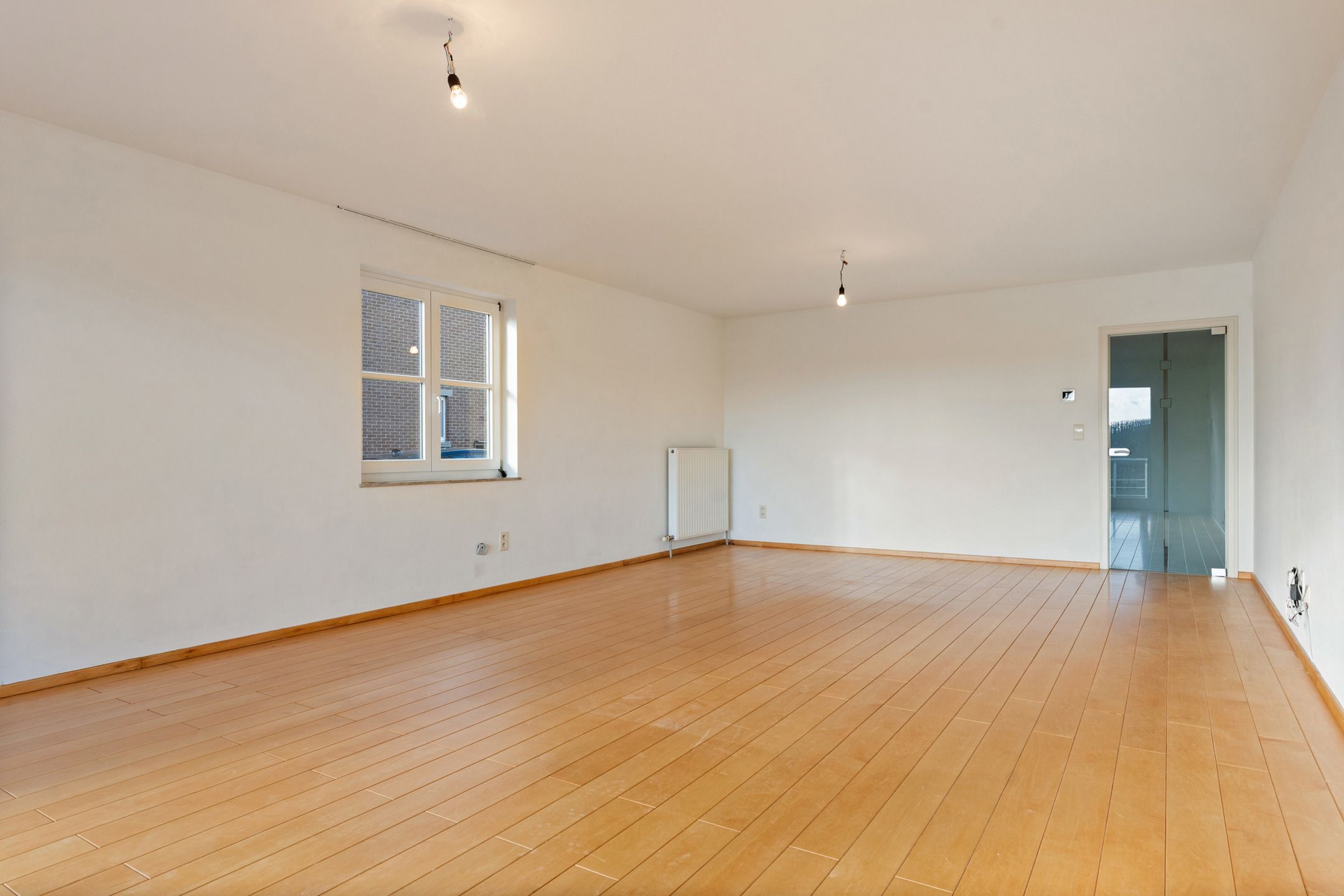 Gelijkvloersapp. met ruime garage te Heukelom foto 5