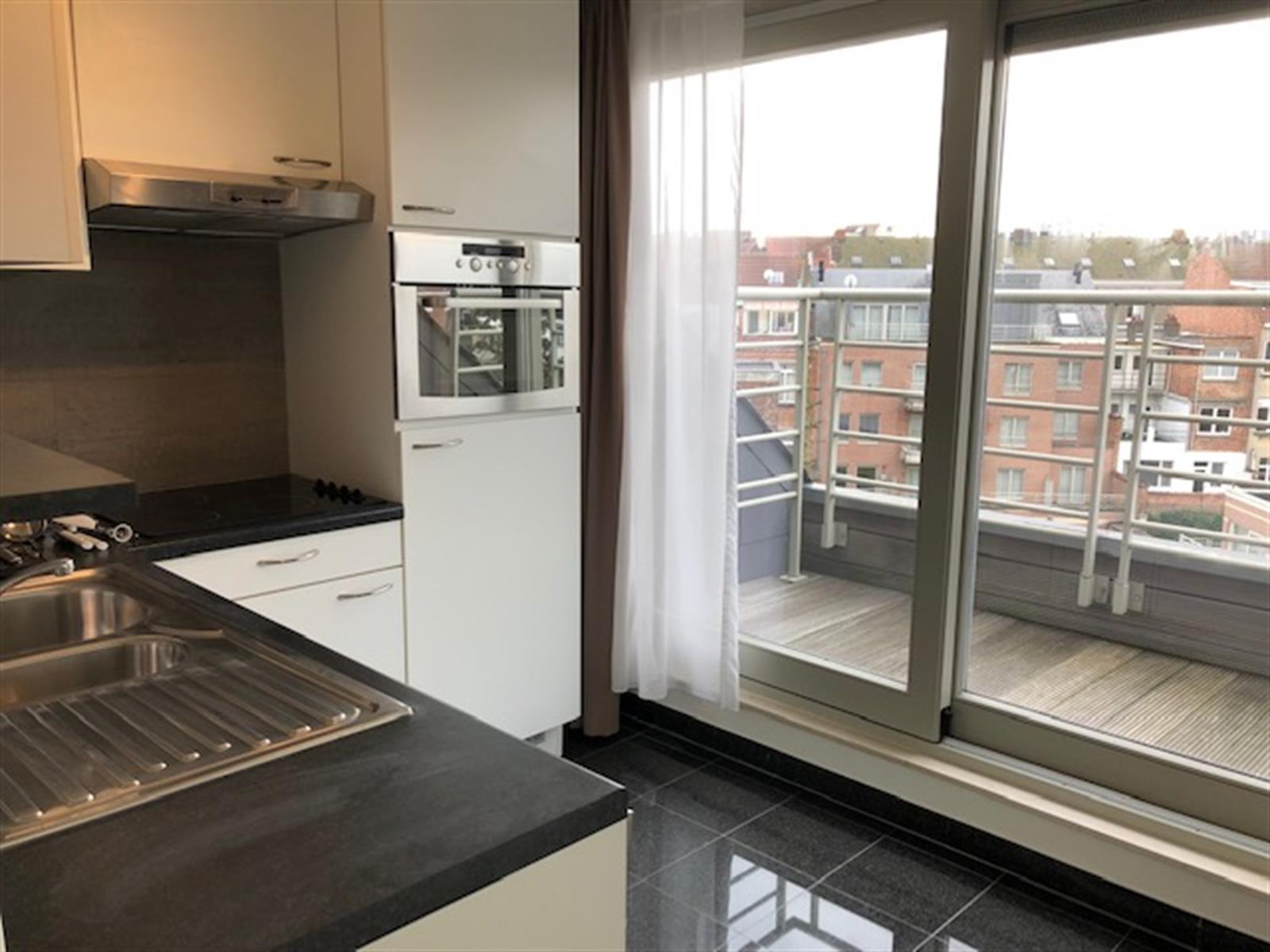 Prachtig 2 slaapkamer appart (Flagey/De Jacht) foto 5