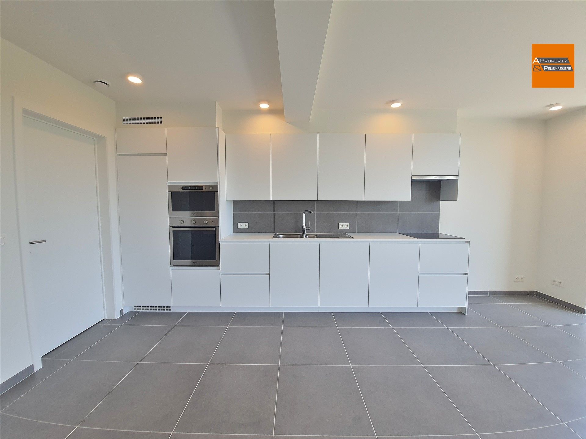 Nieuwbouw woning met 3 slaapkamers en tuin op toplocatie foto 11