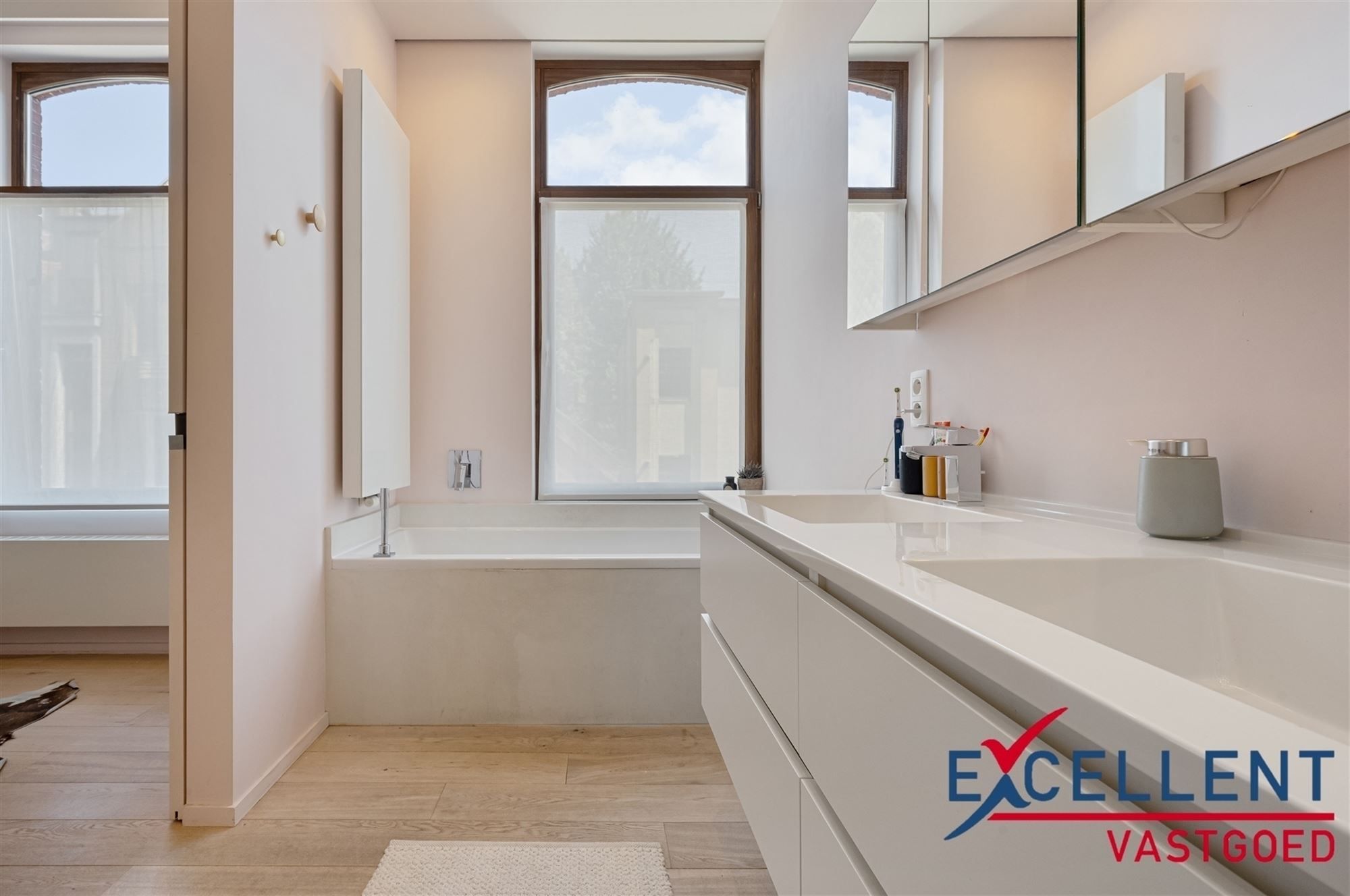 Exclusieve herenwoning in het hart van Gent  foto 13
