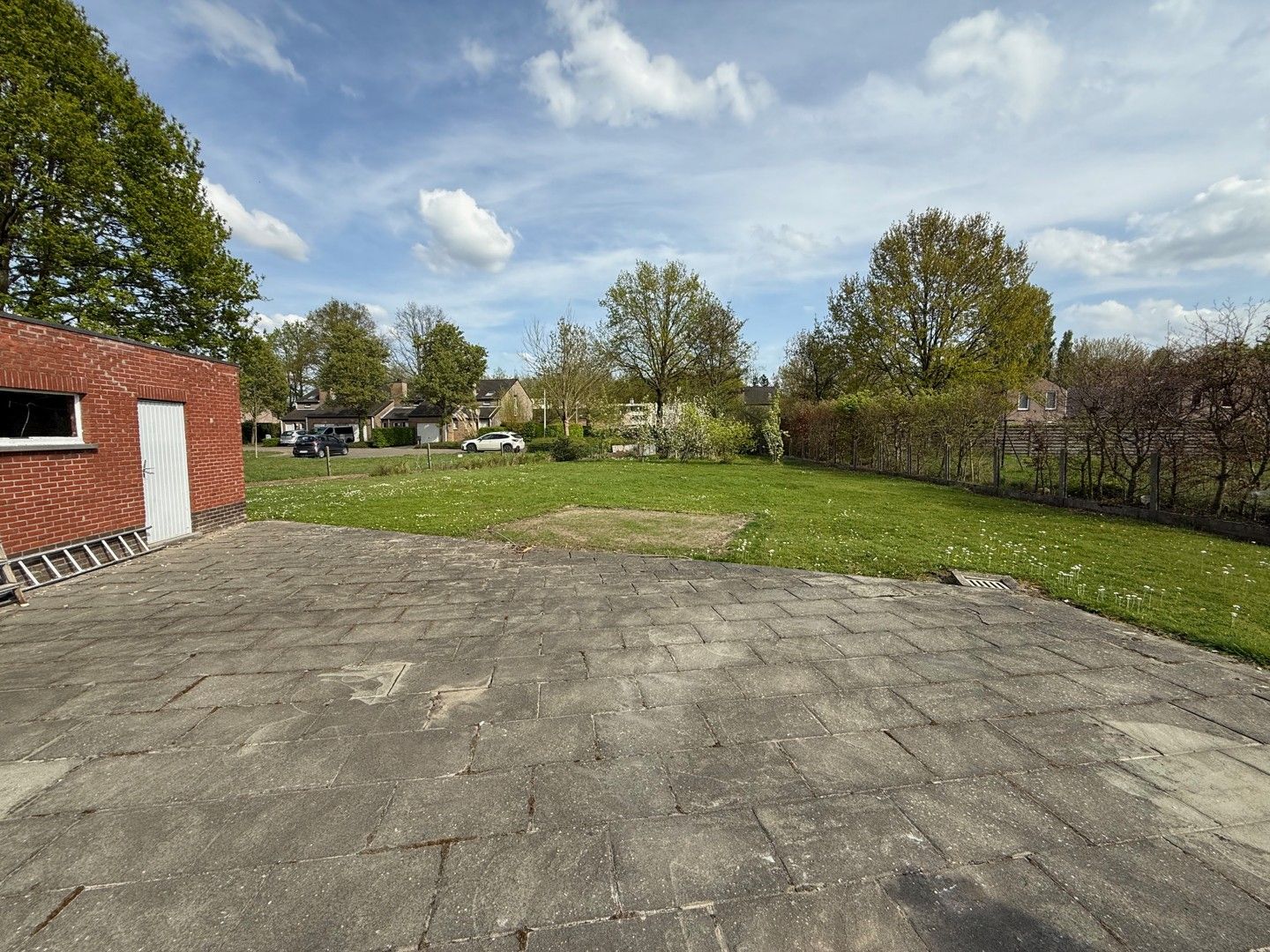 Gelijkvloerse woning met 3 slaapkamers en ruime tuin foto 6