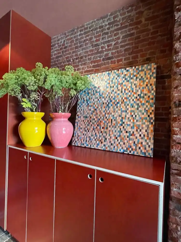 Karaktervolle erfgoedwoning op topligging tegenover de Sint-Gummaruskerk. foto 47