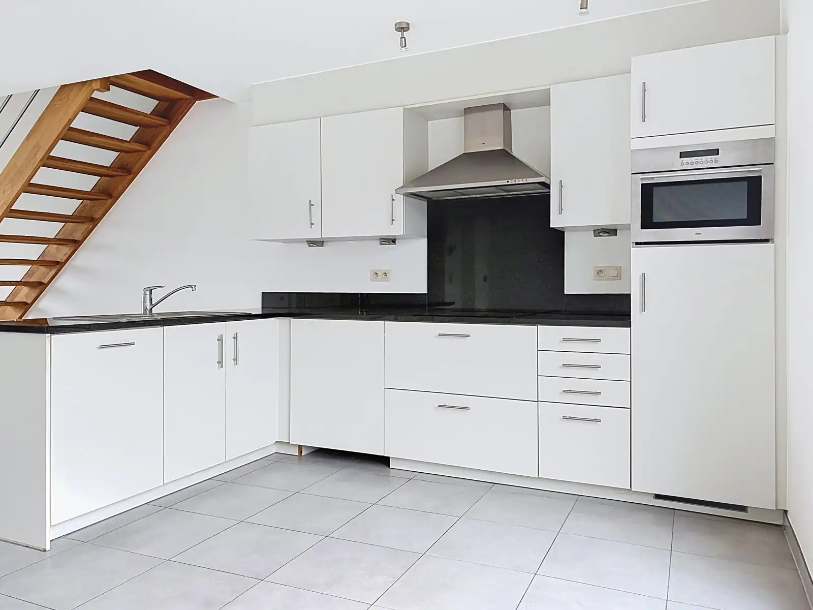 Appartement te huur foto 3