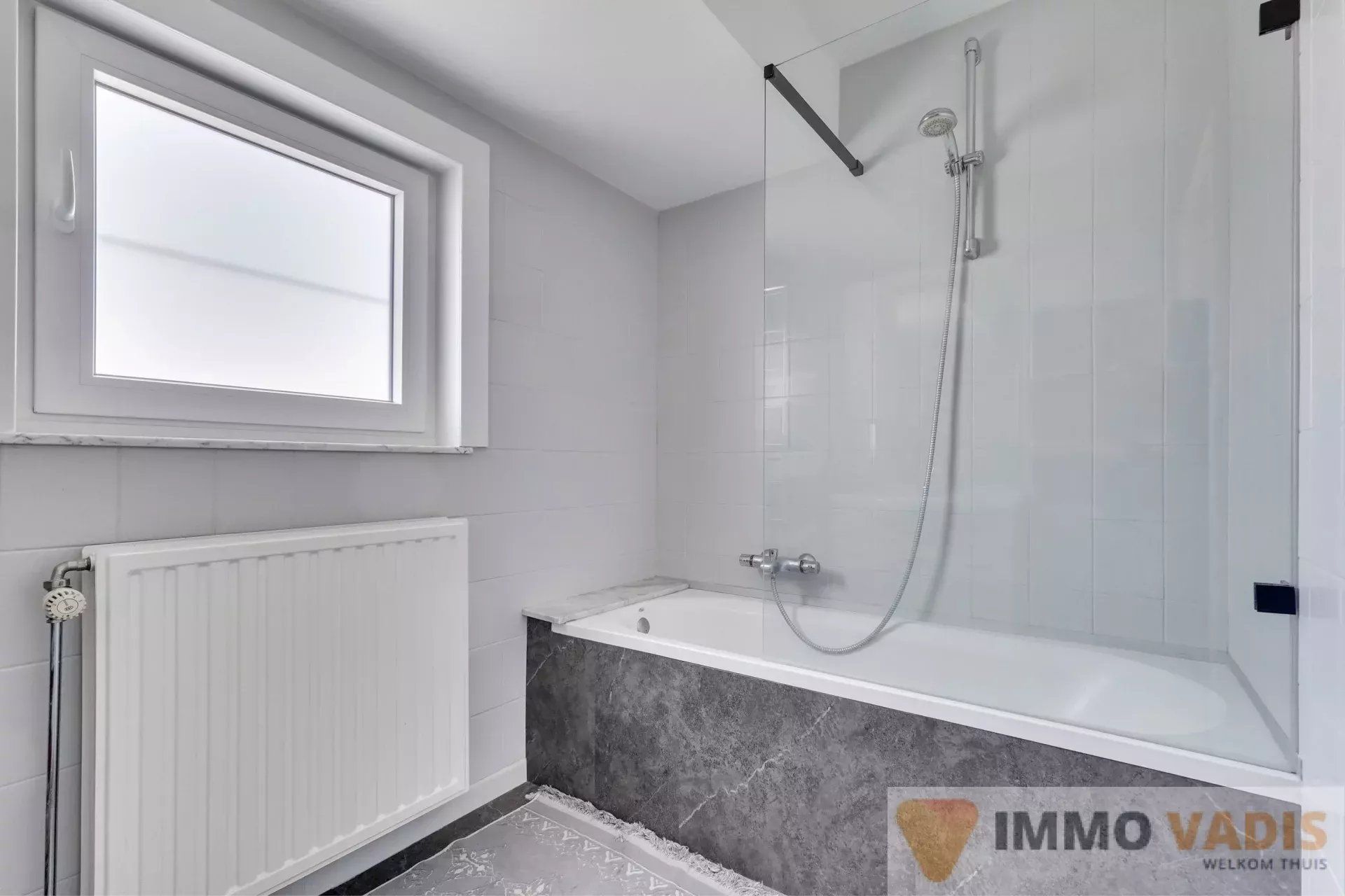 Charmant appartement in Riemst foto 23