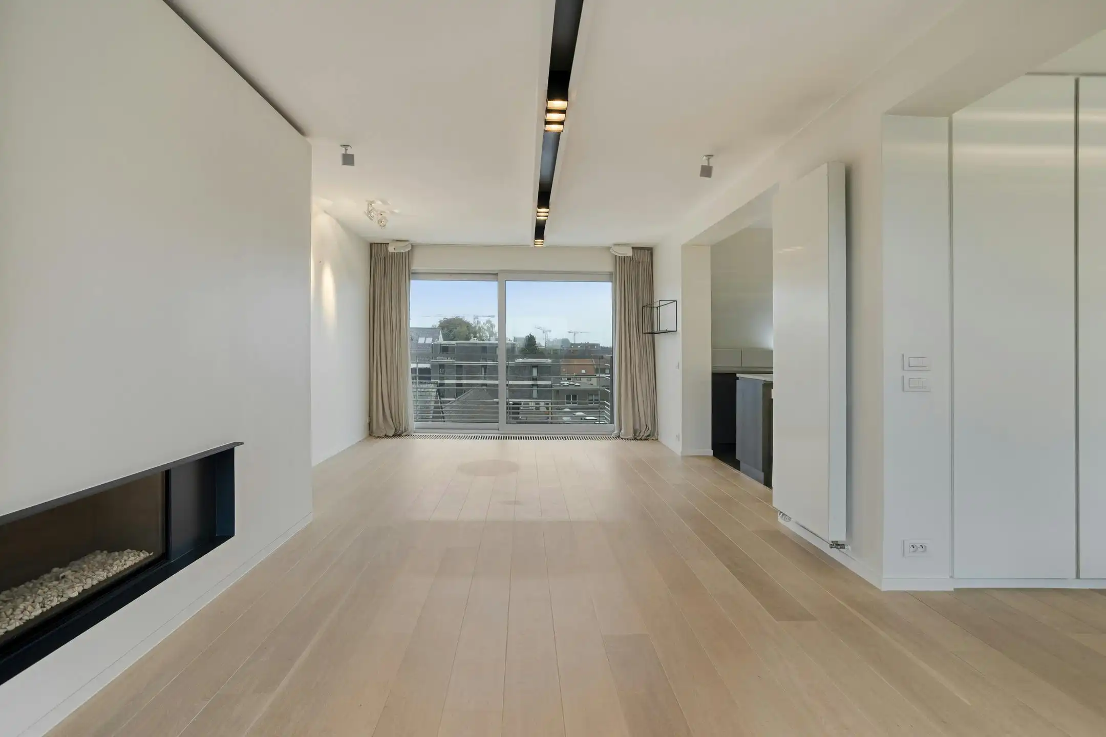 Stijlvol duplex appartement te koop aan de Kleine Bassin foto 5