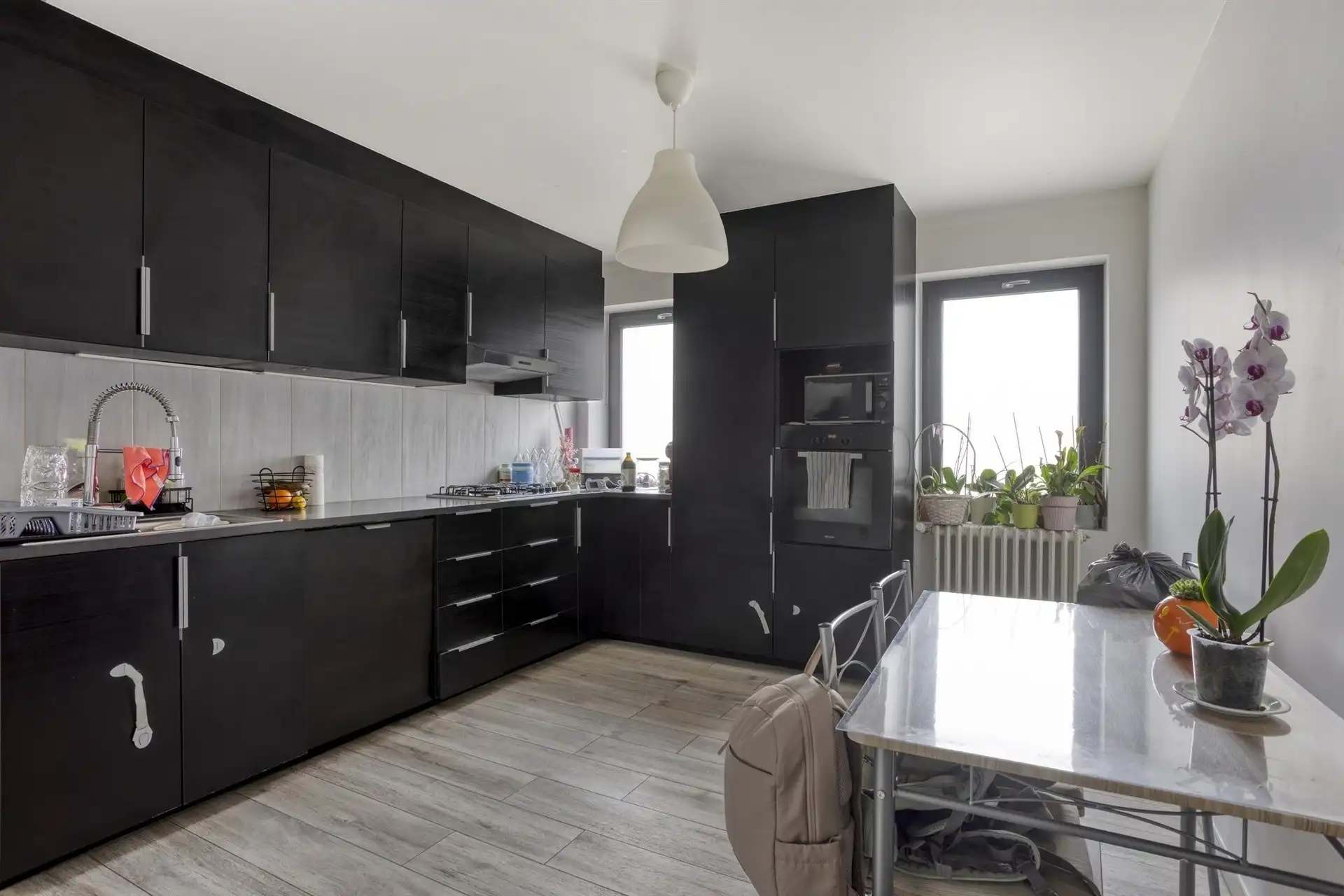 Woning met overvloed aan ruimte en potentieel foto 17