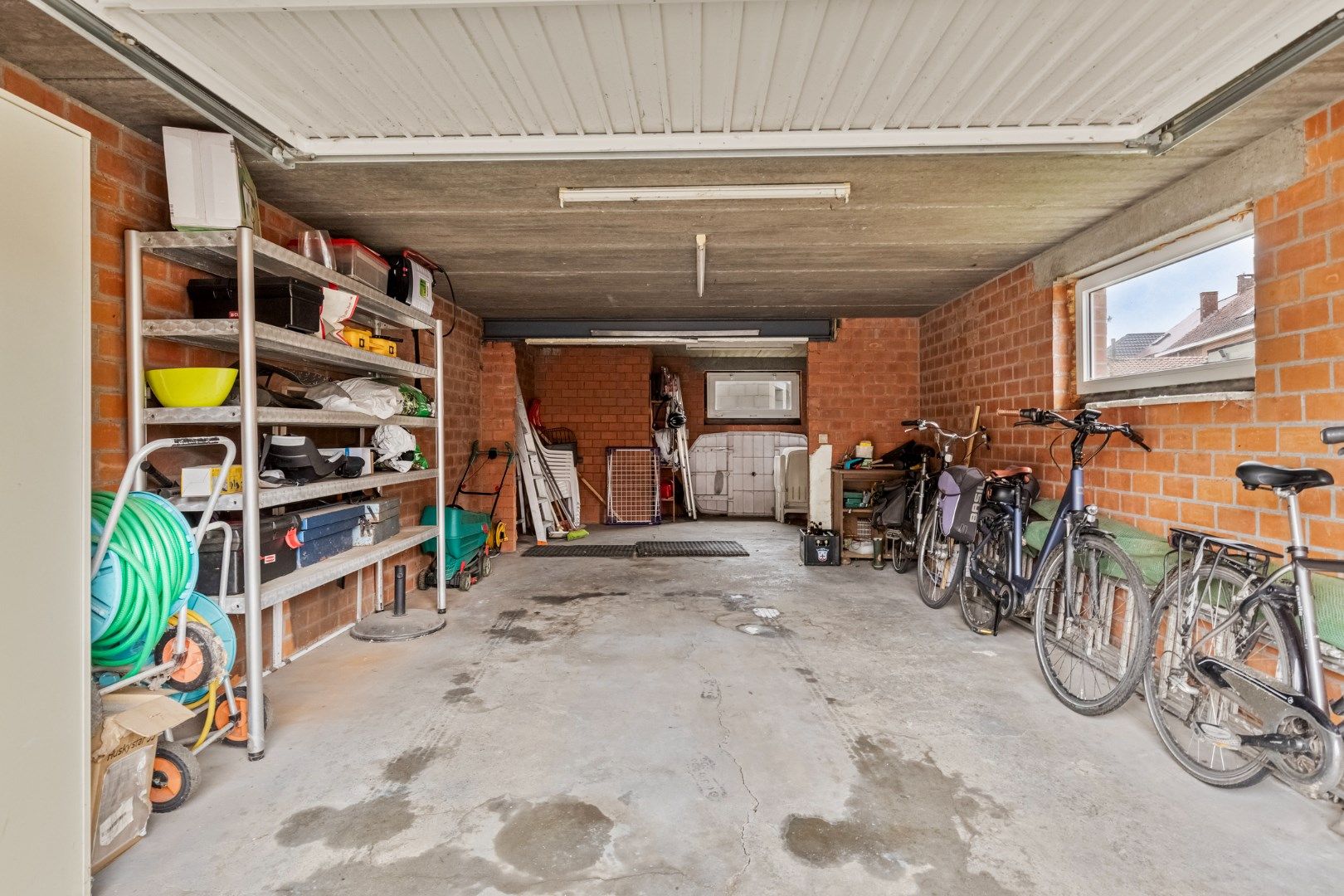 Ruime handelswoning met 6 SLPKS en garage in Mol-centrum ! foto 20