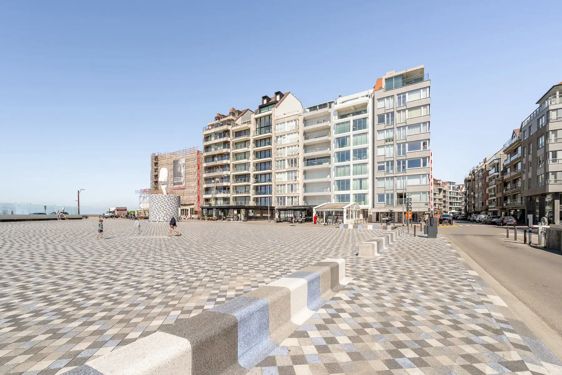 EXCLUSIEF: Studio op uitstekende locatie - Rubensplein foto {{pictureIndex}}