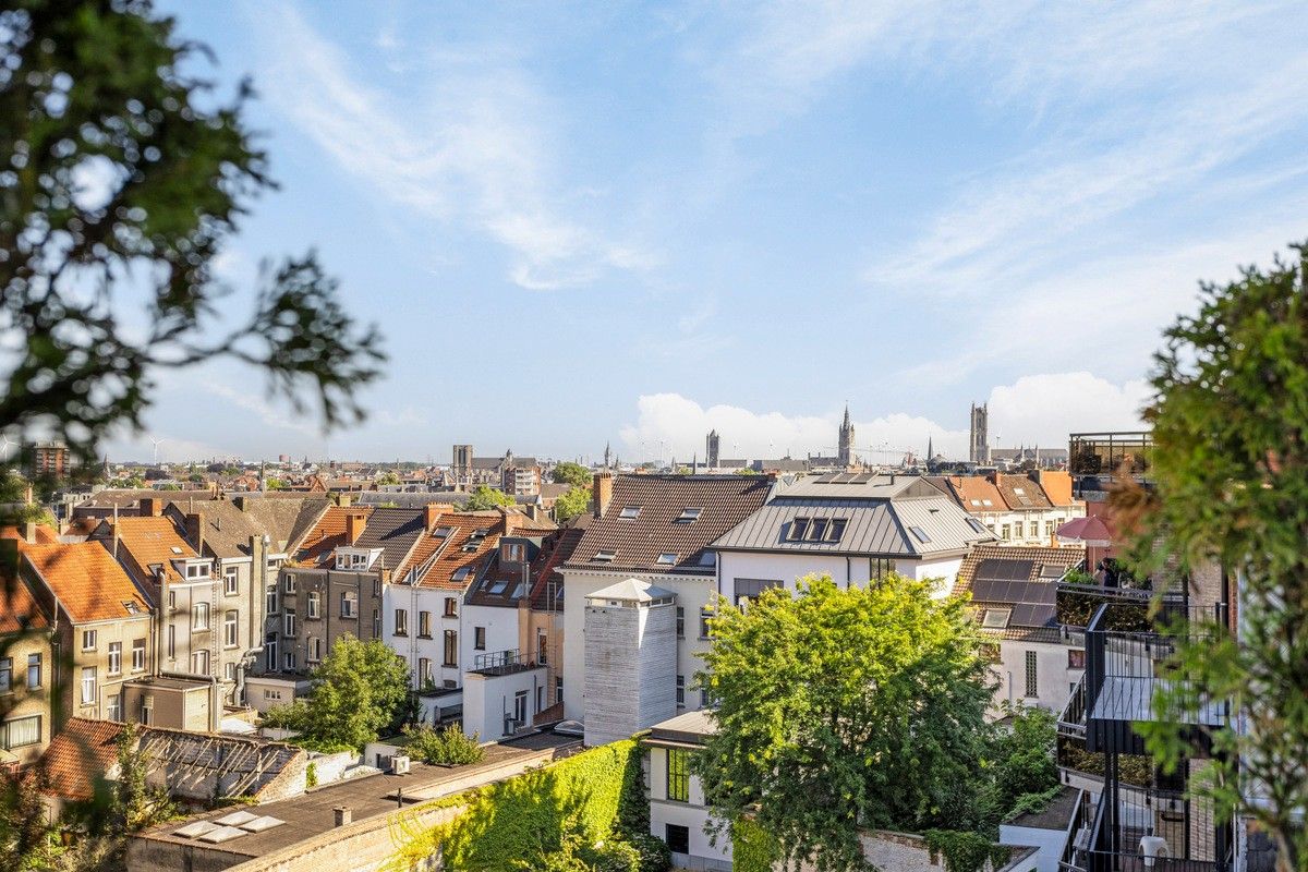 Residentieel gelegen appartement aan het Citadelpark met 2 slaapkamers en groot zonnig terras. foto 5