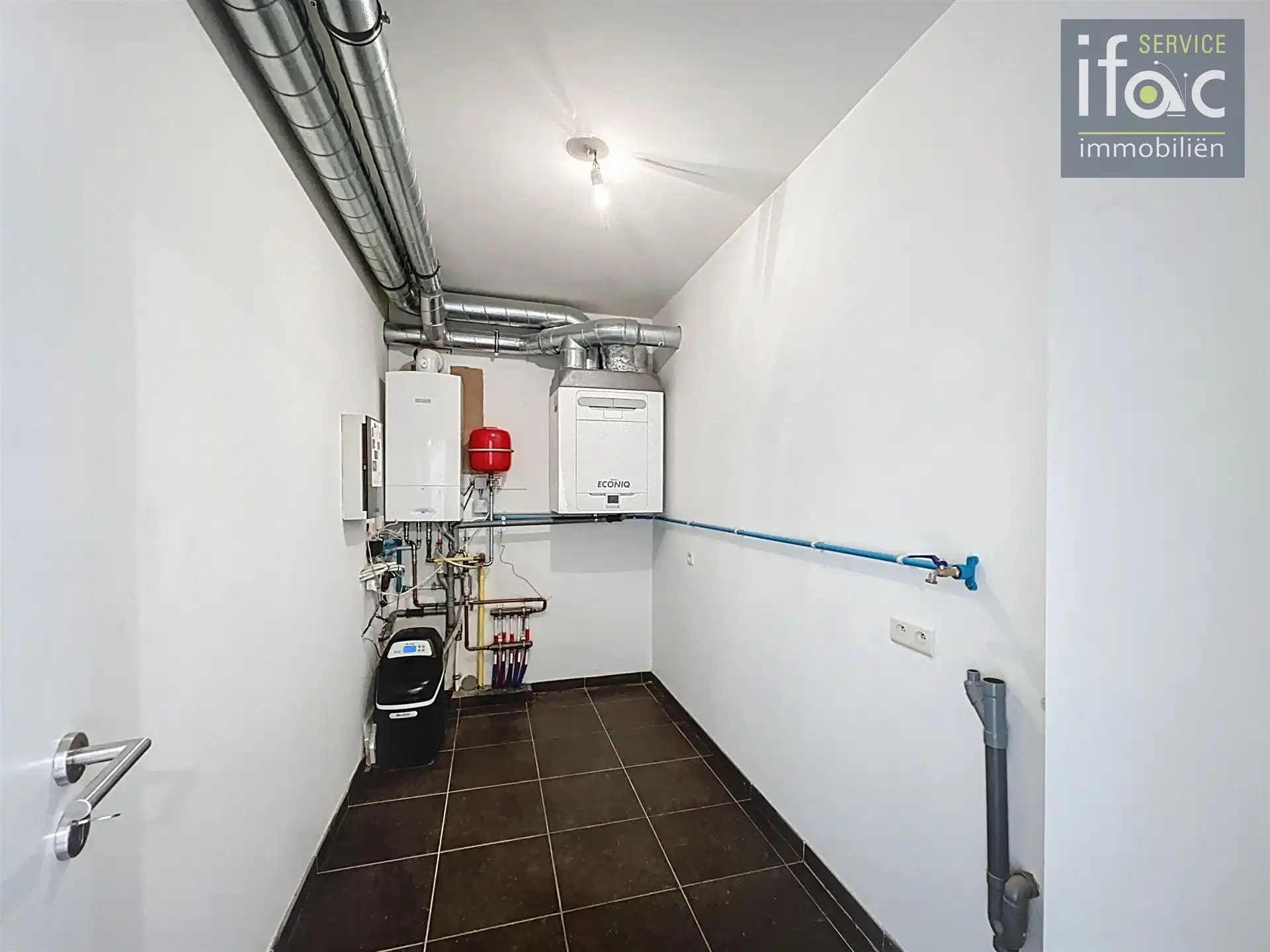 Gelijkvloersappartement met energiezuinige afwerking foto 15