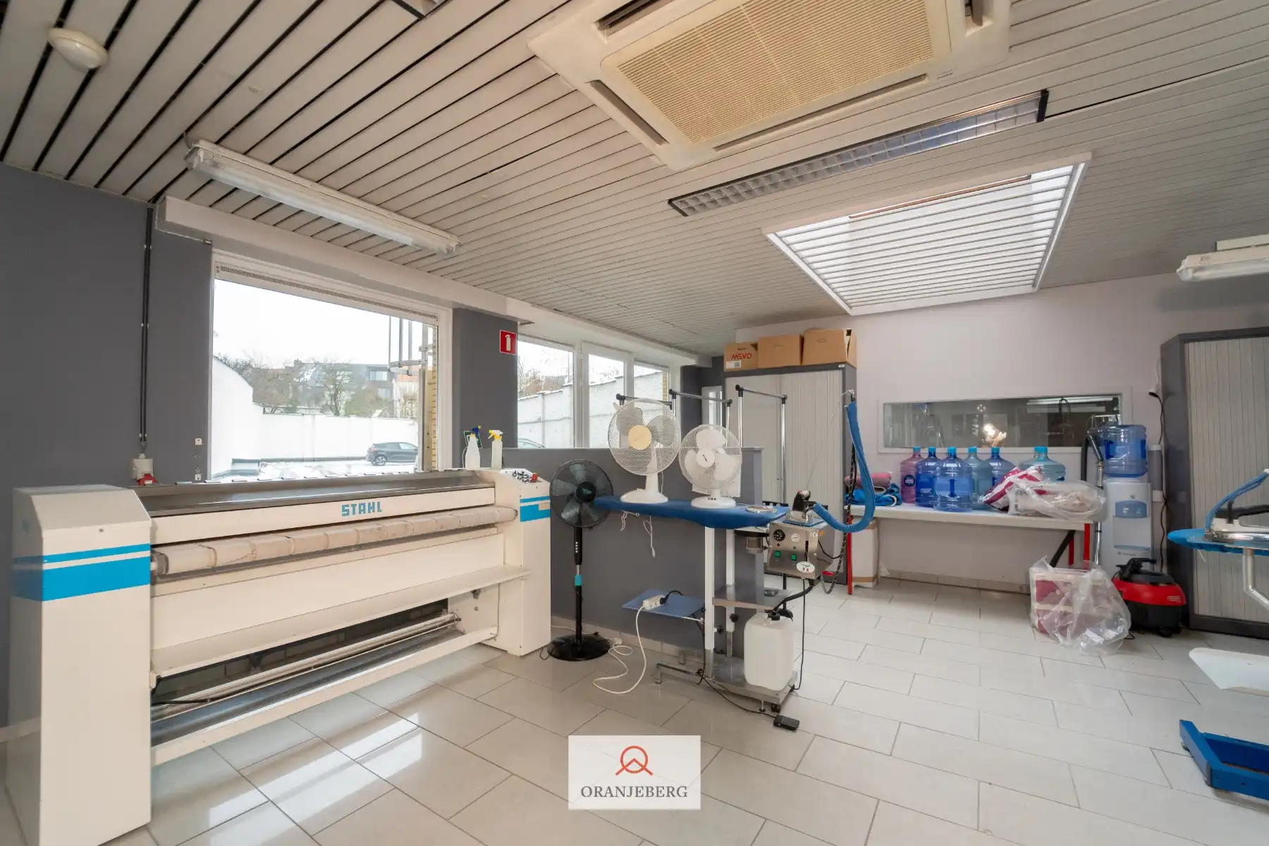 Energiezuinig handelspand op commerciële ligging foto 16