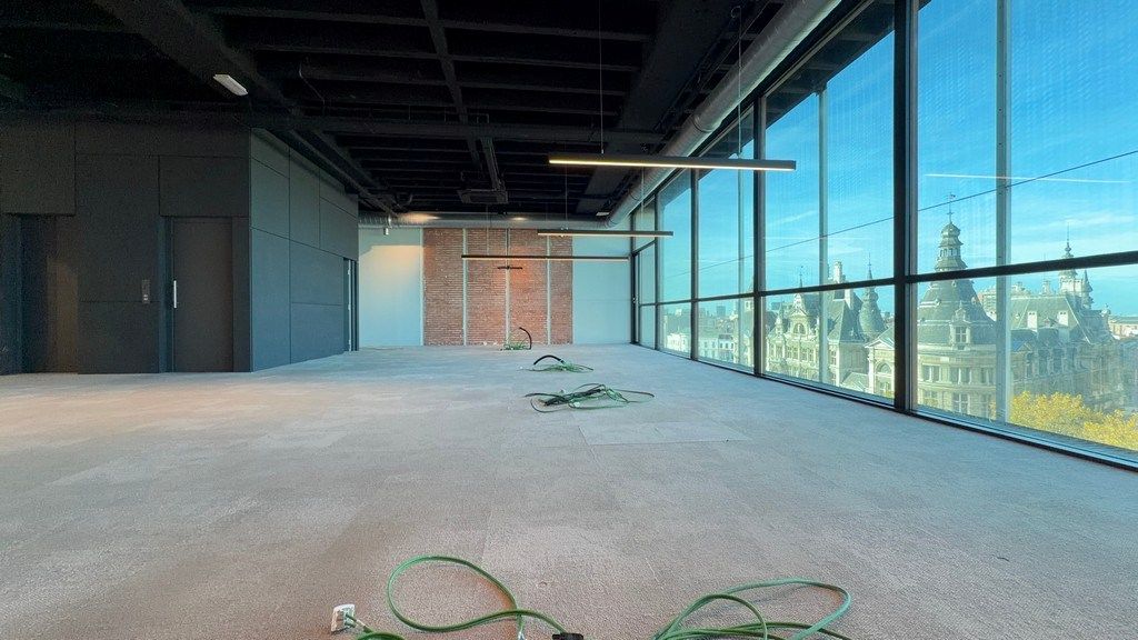 Instapklaar kantoor te huur in Hardy Building te Antwerpen foto 3