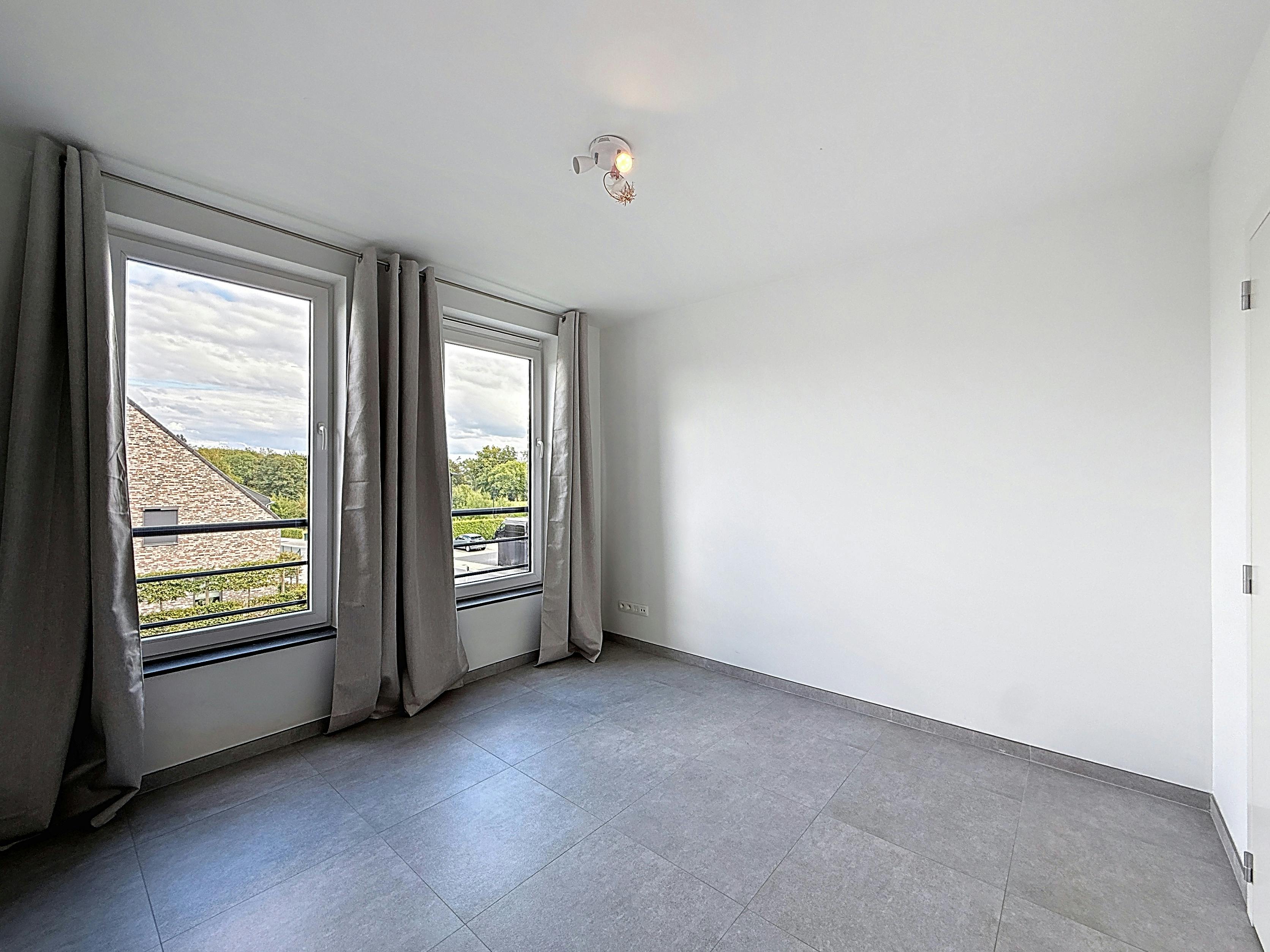 Gezellig appartement te huur in centrum Kruishoutem foto 9