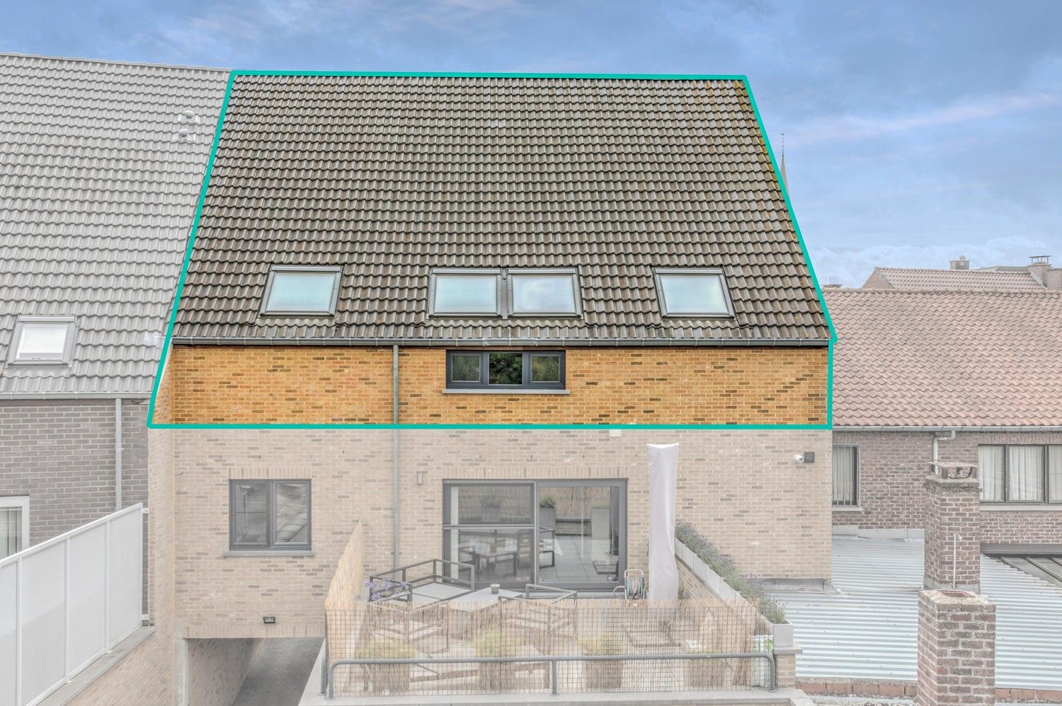 DUPLEXAPPARTEMENT MET 3 SLAAPKAMERS EN PARKEERPLAATS IN HET CENTRUM VAN BILZEN foto 18