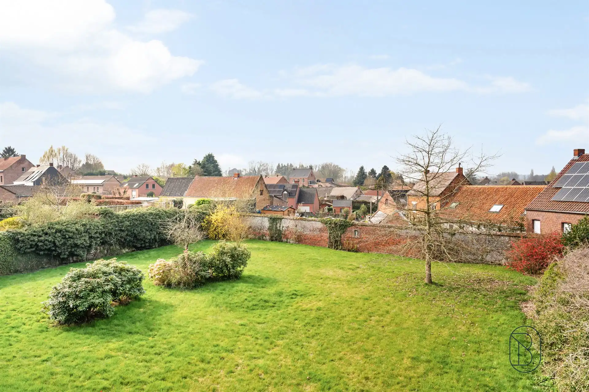 Imposante notariswoning met prachtige tuin! foto 41