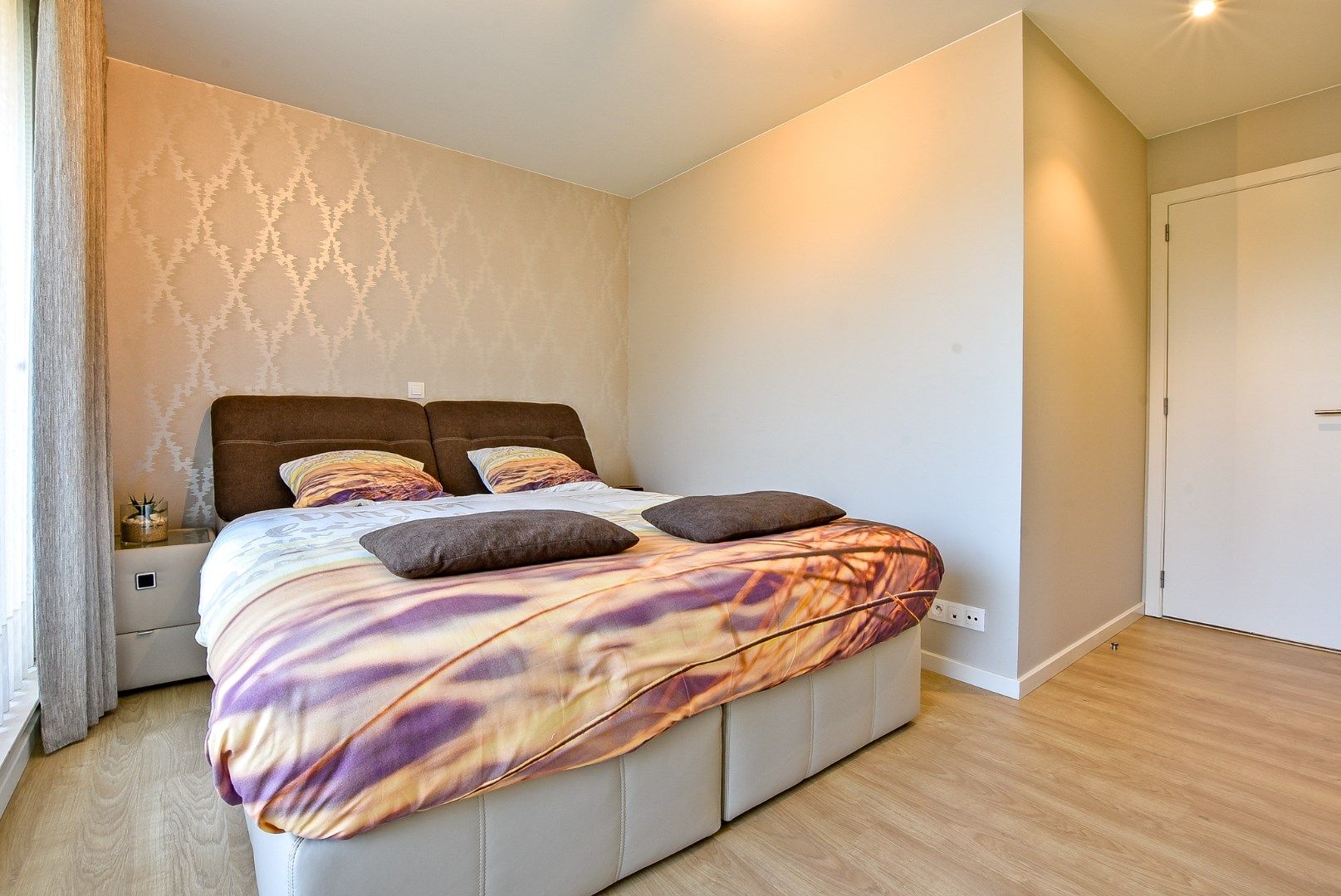 Stijlvol gelijkvloers appartement (2017) met tuin en twee terrassen in Nieuwpoort-Stad foto 10