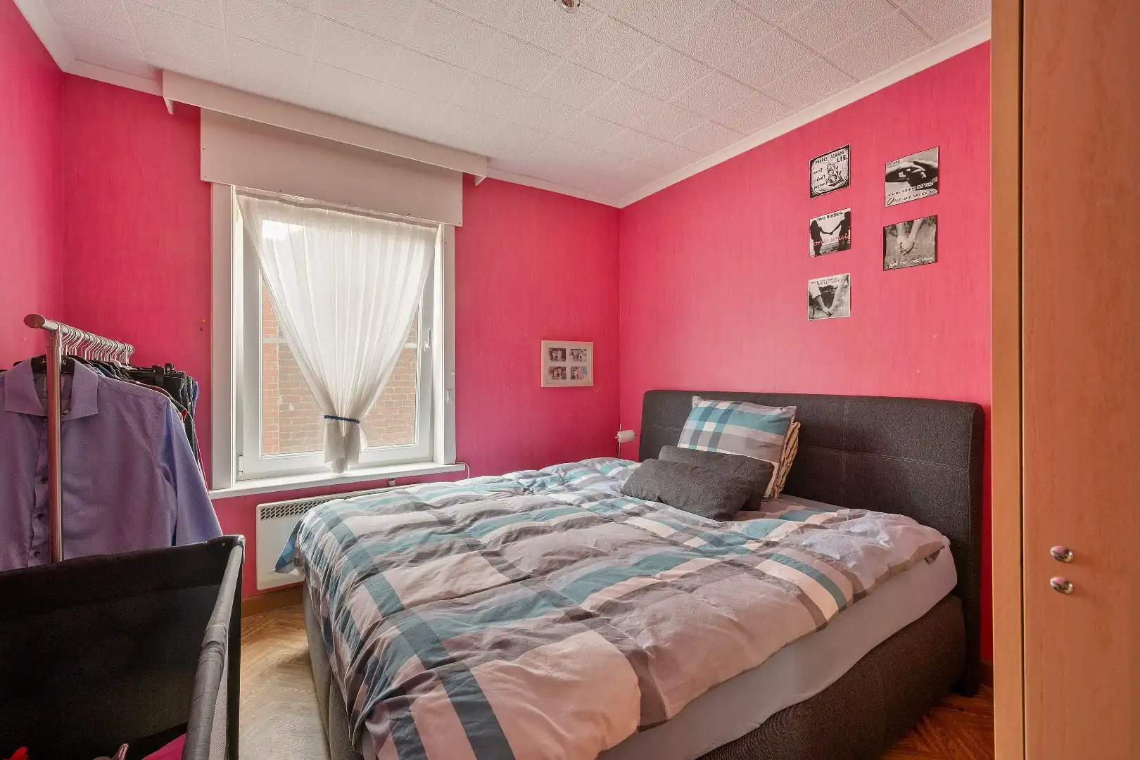 COMMERCIËLE HANDELSWOONST MET 3 SLPKS, GROTE GARAGE EN GUNSTIG EPC foto 16