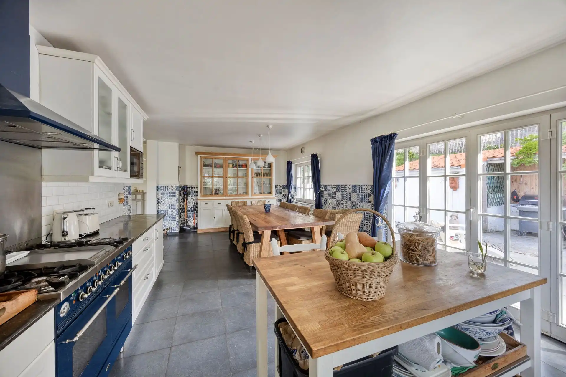 Prachtig gerenoveerde villa met bouwgrond  foto 15