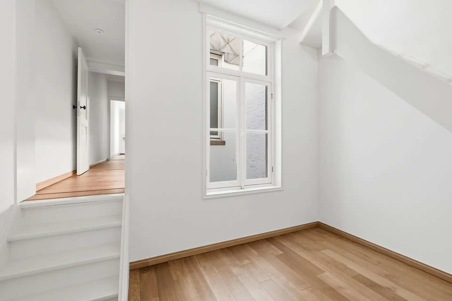 Duplex / Mooi gerenoveerd  foto 9