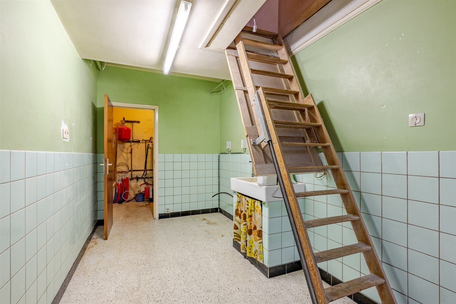 Charmante woning vlakbij centrum Oostakker. foto 20