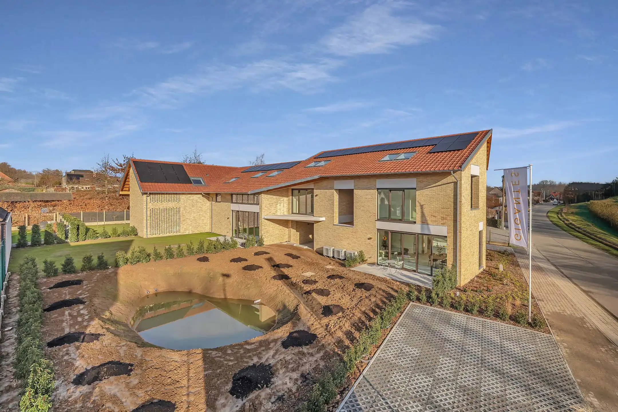 Duplex appartement met 3 slpks in uniek woonerf foto 26