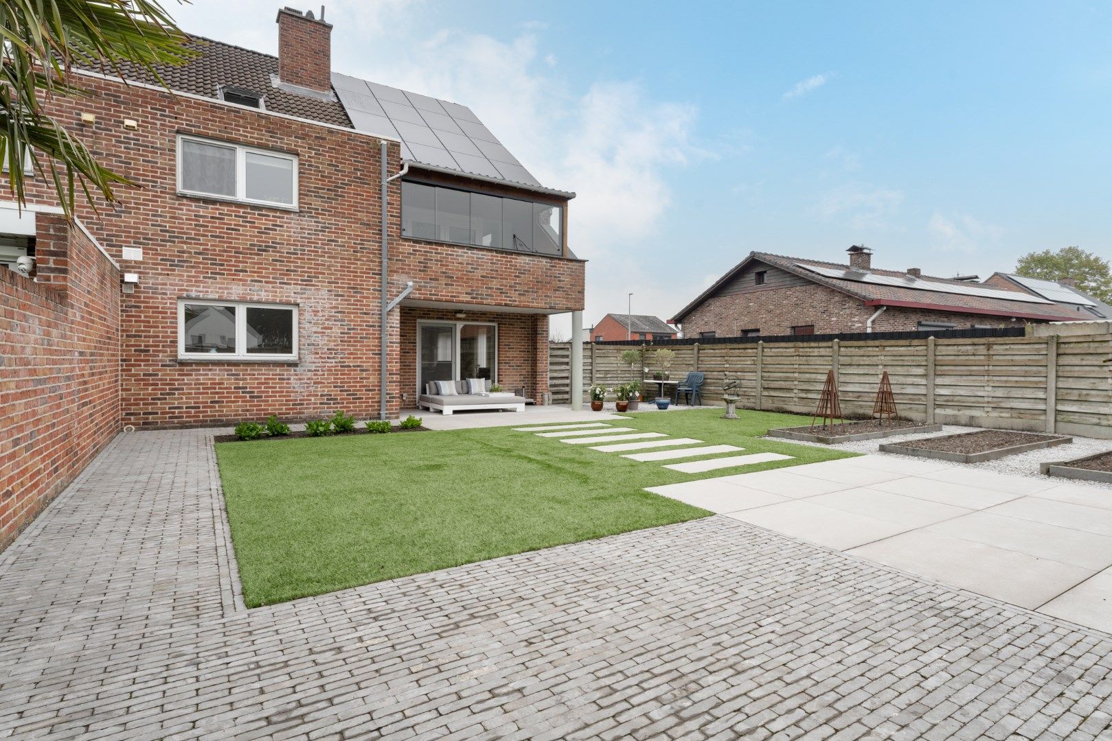 Prachtig onderhouden, gelijkvloers appartement met onderhoudsvriendelijke privétuin en EPC-label A te koop! foto 2