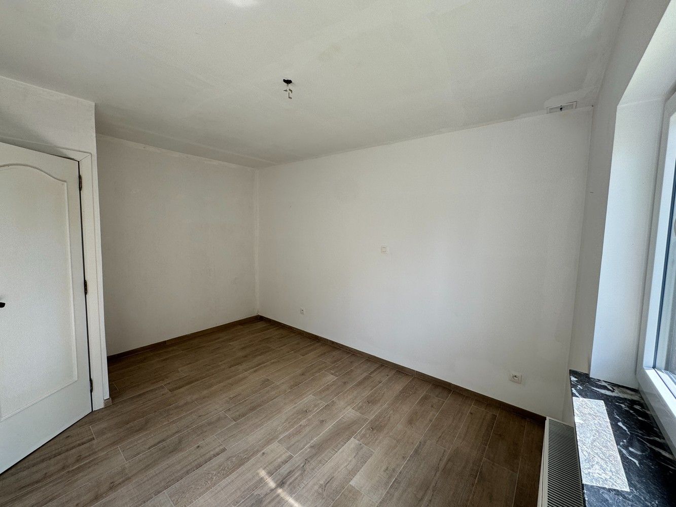 Gelijkvloerse woning met  tuin in het groene Zutendaal foto 9
