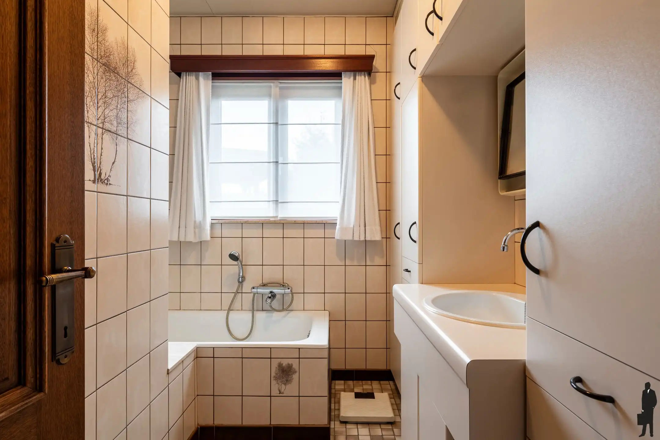 Uniek gelegen woning met 3 slpk. op zuidperceel van 2.609m² foto 7