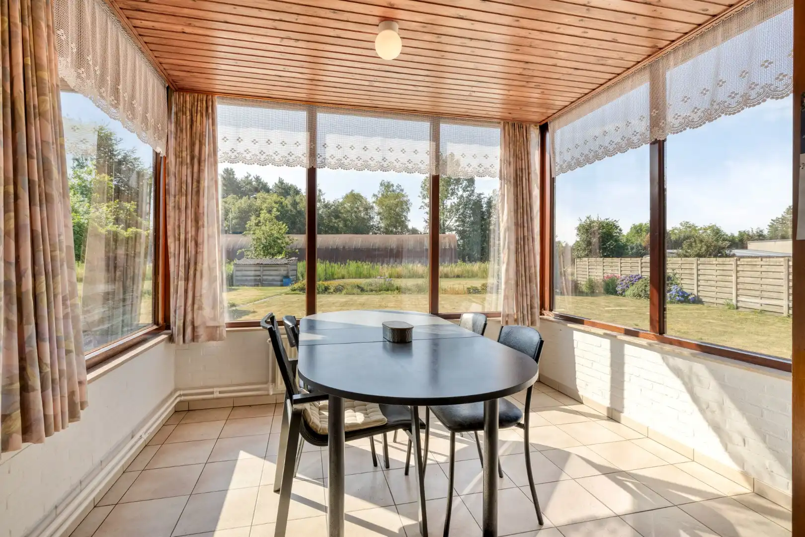 Op te frissen woning met 4 slpks, op een zonnig perceel van 1.506 m² in Mol-Achterbos !  foto 9