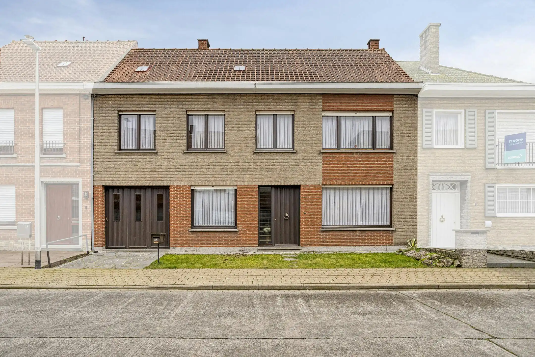 Ruim huis met 4 slaapkamers nabij het centrum van Izegem. foto 2