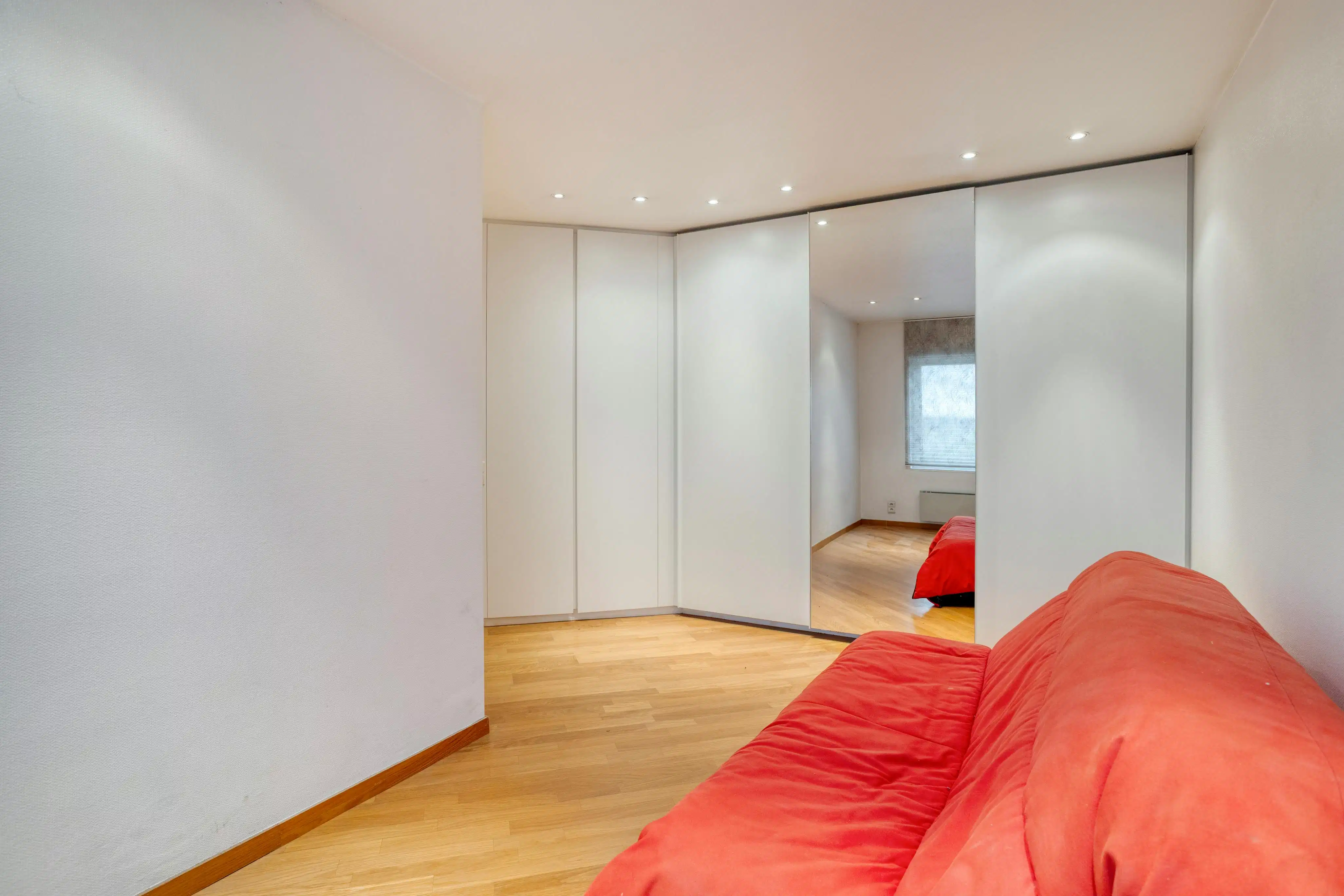 Ruime gezinswoning met prachtig verzicht foto 27