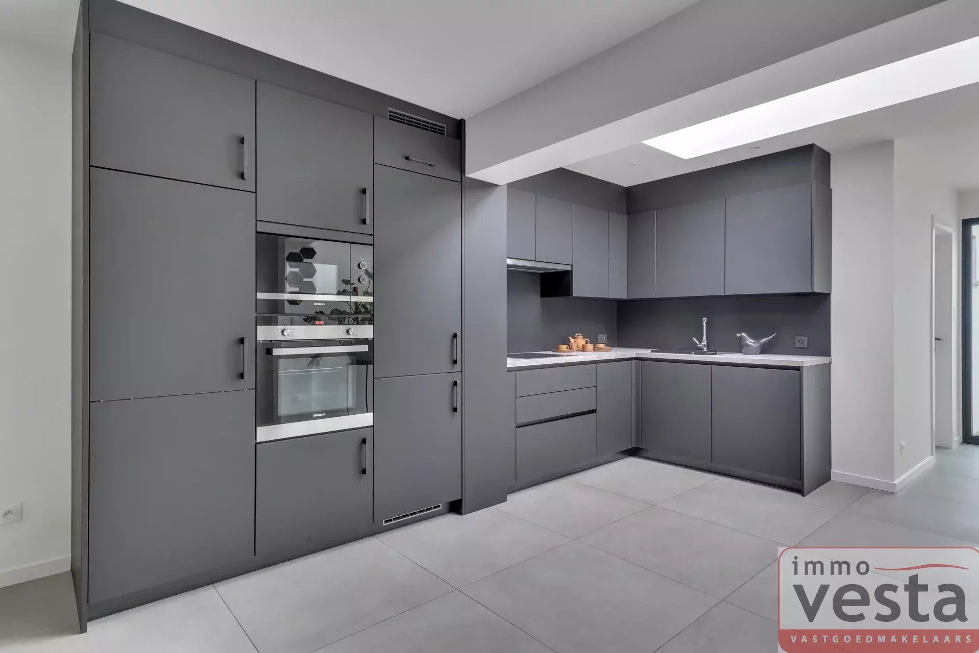 Gerenoveerde rijwoning nabij centrum foto 9