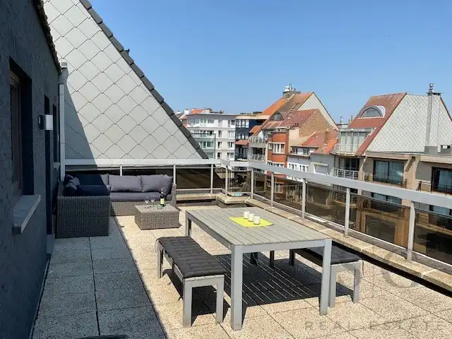 Unieke penthouse in hartje Koksijde foto 14