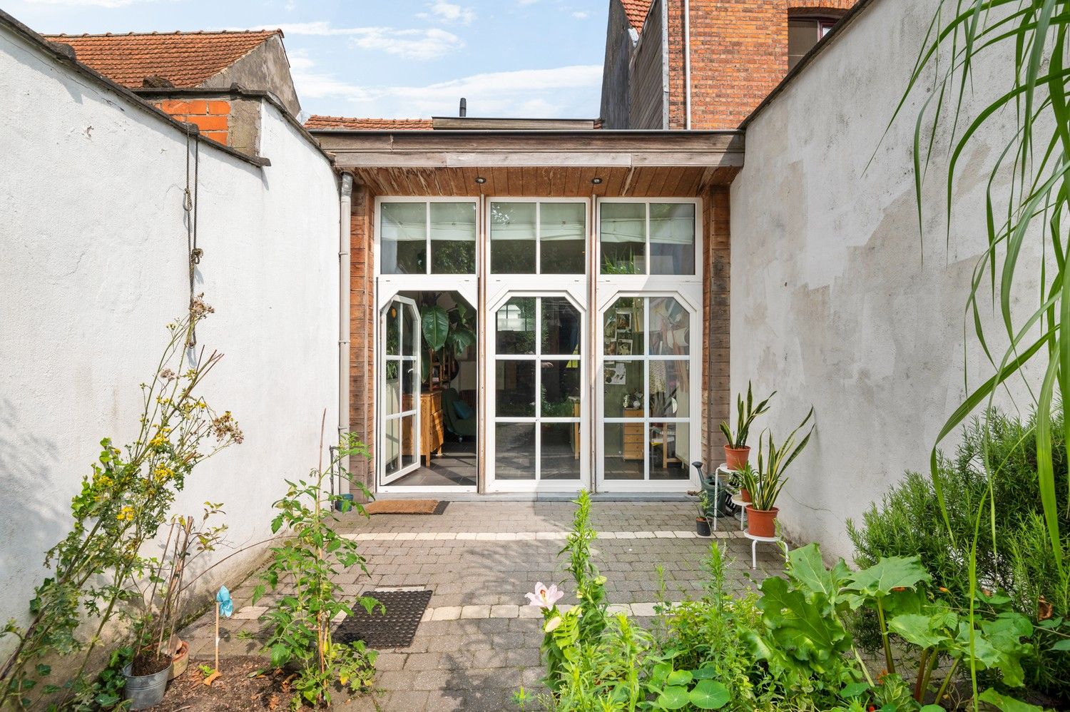 Charmant huisje met 2 slaapkamers en tuin aan Rivierenhof! foto 2